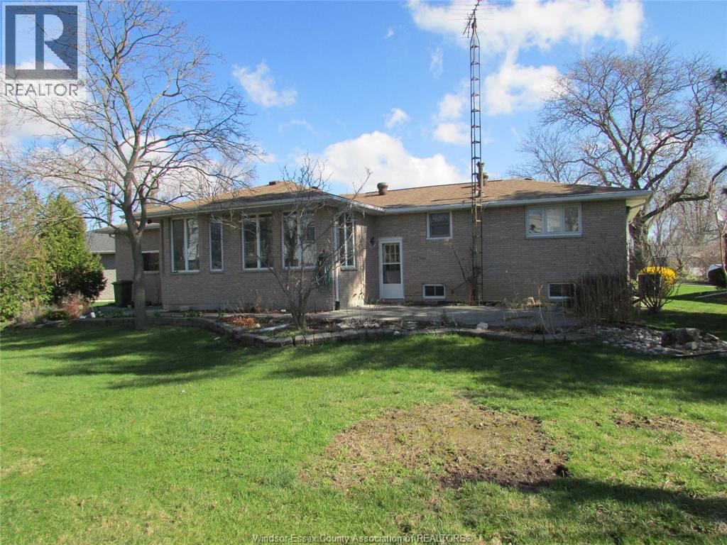 8 Frances COURT, Essex, Ontario, N8M2V5 — Photo 3