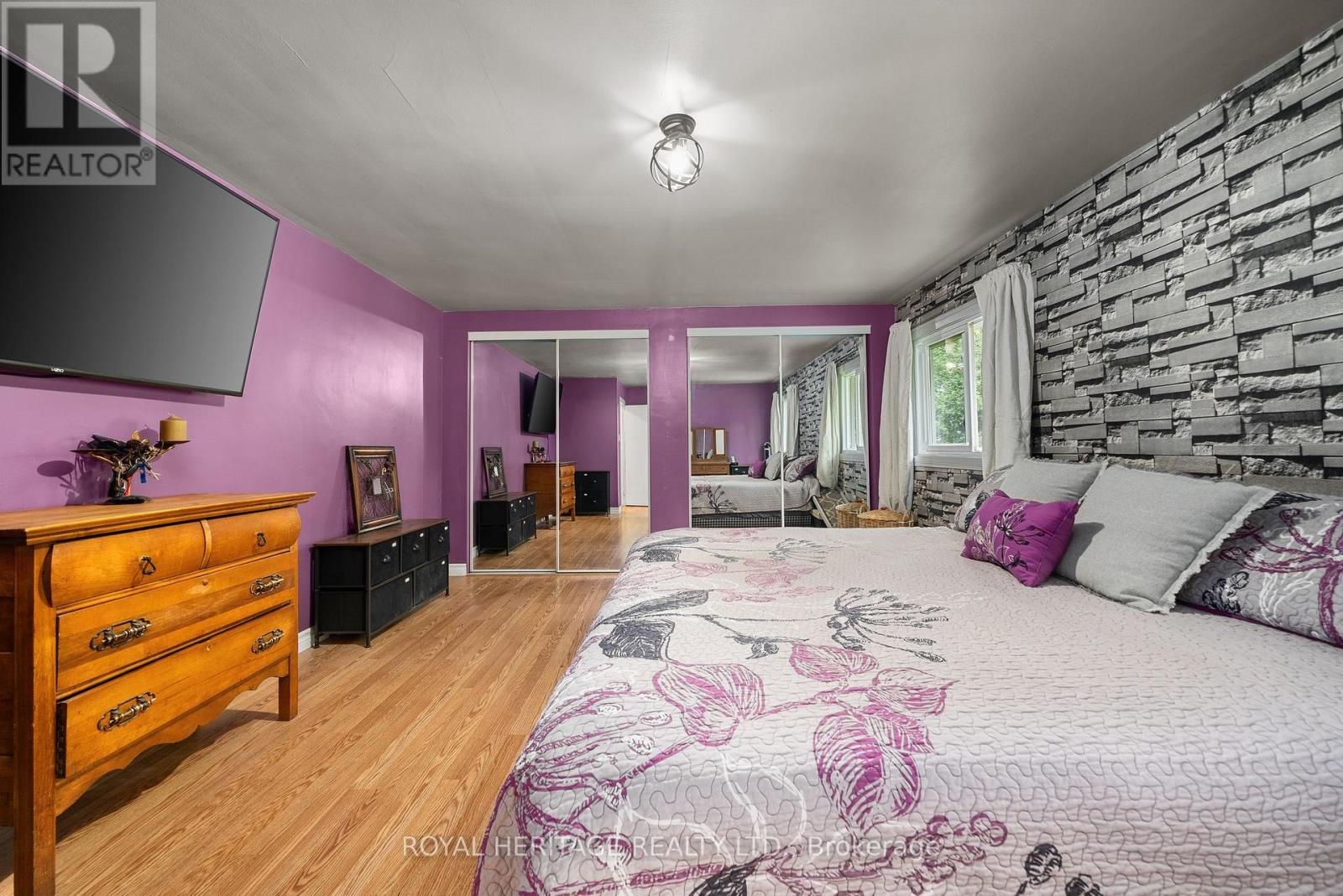 155 PRINCE EDWARD STREET — photo 17