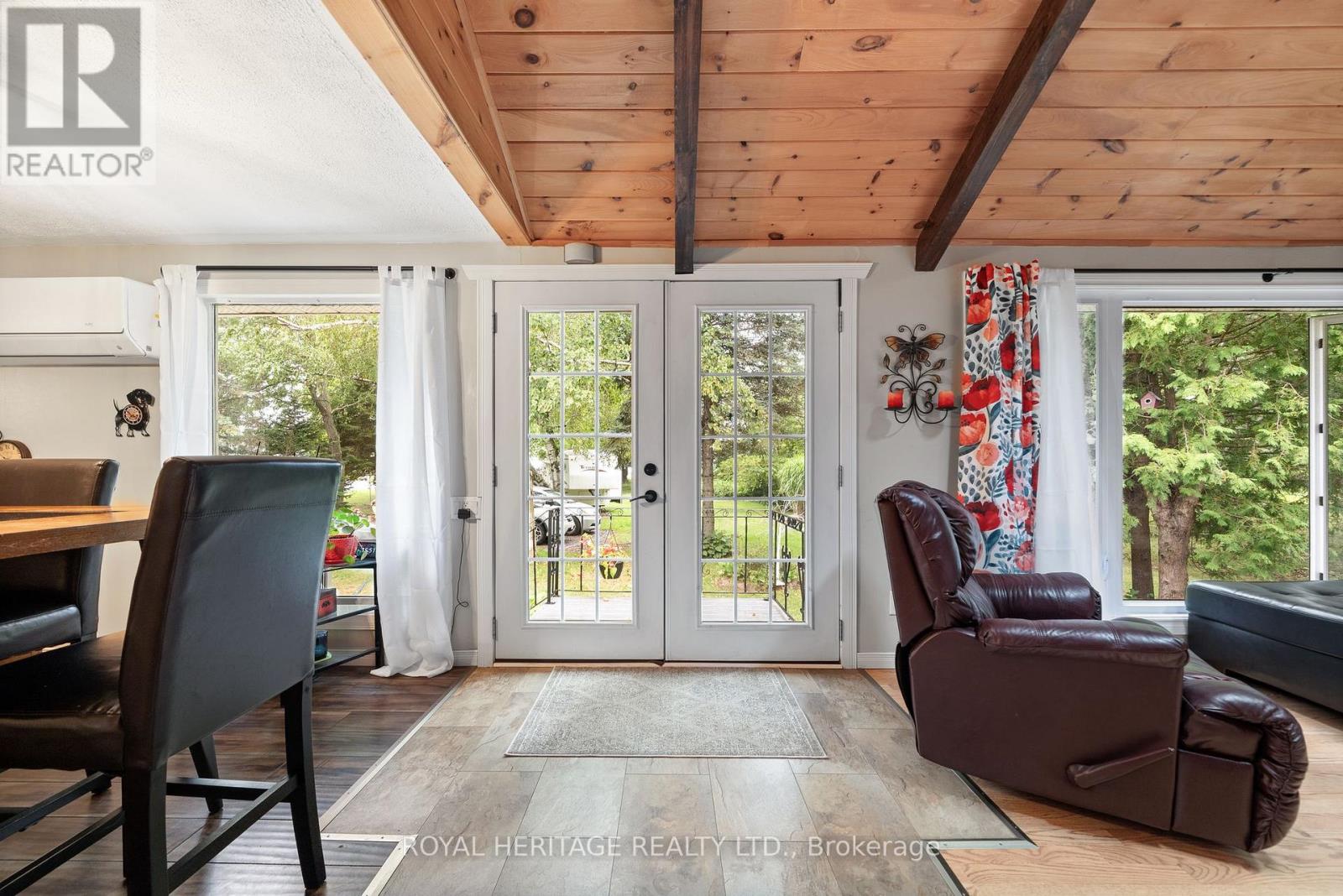 155 PRINCE EDWARD STREET - photo 5