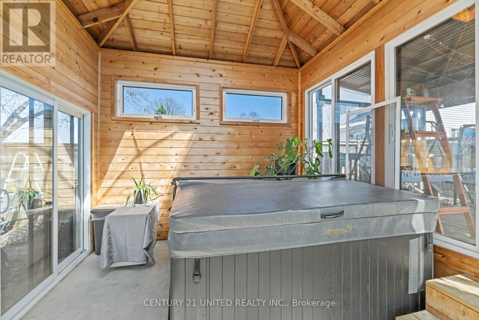 Sunroom