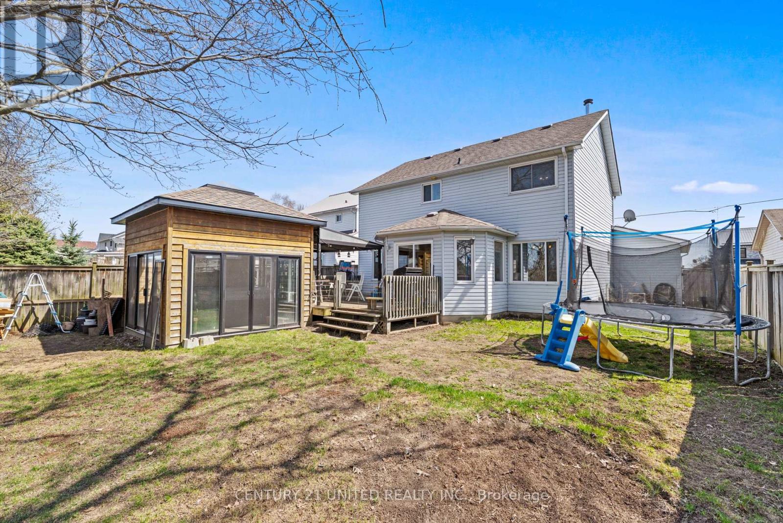 Fully Fenced Yard