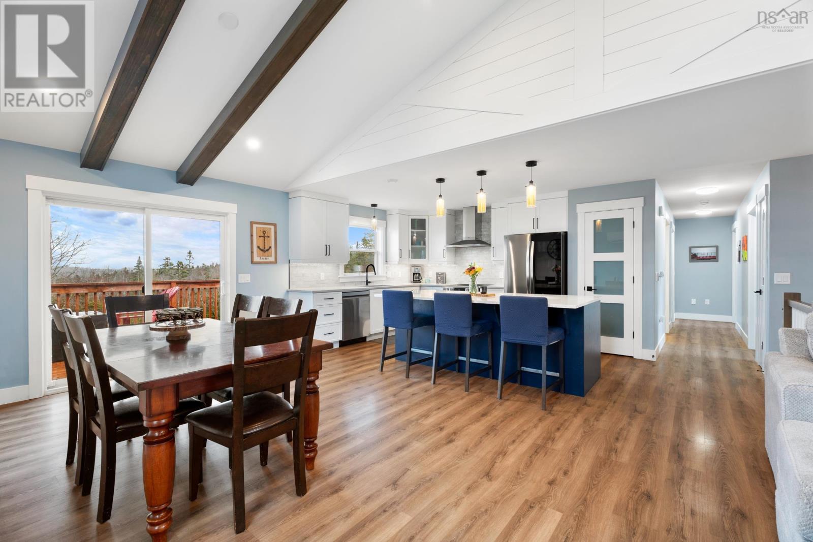 Property 15 of 50 of 215 Portovista Drive