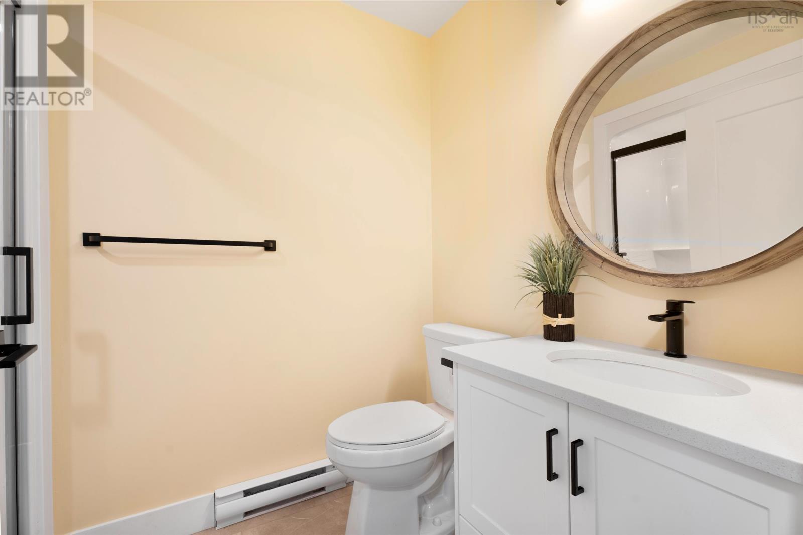 Property 33 of 50 of 215 Portovista Drive