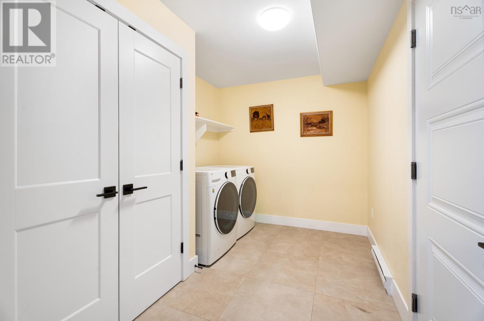 Property 35 of 50 of 215 Portovista Drive