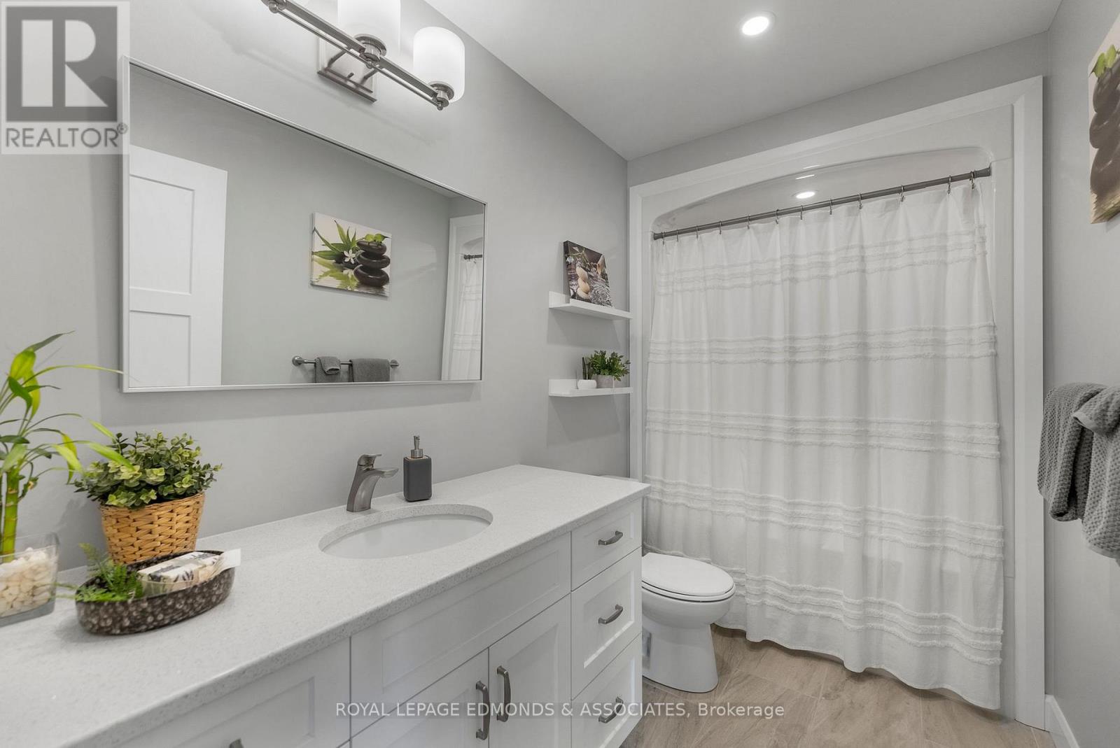 346 FORESTERS FALLS ROAD — photo 25