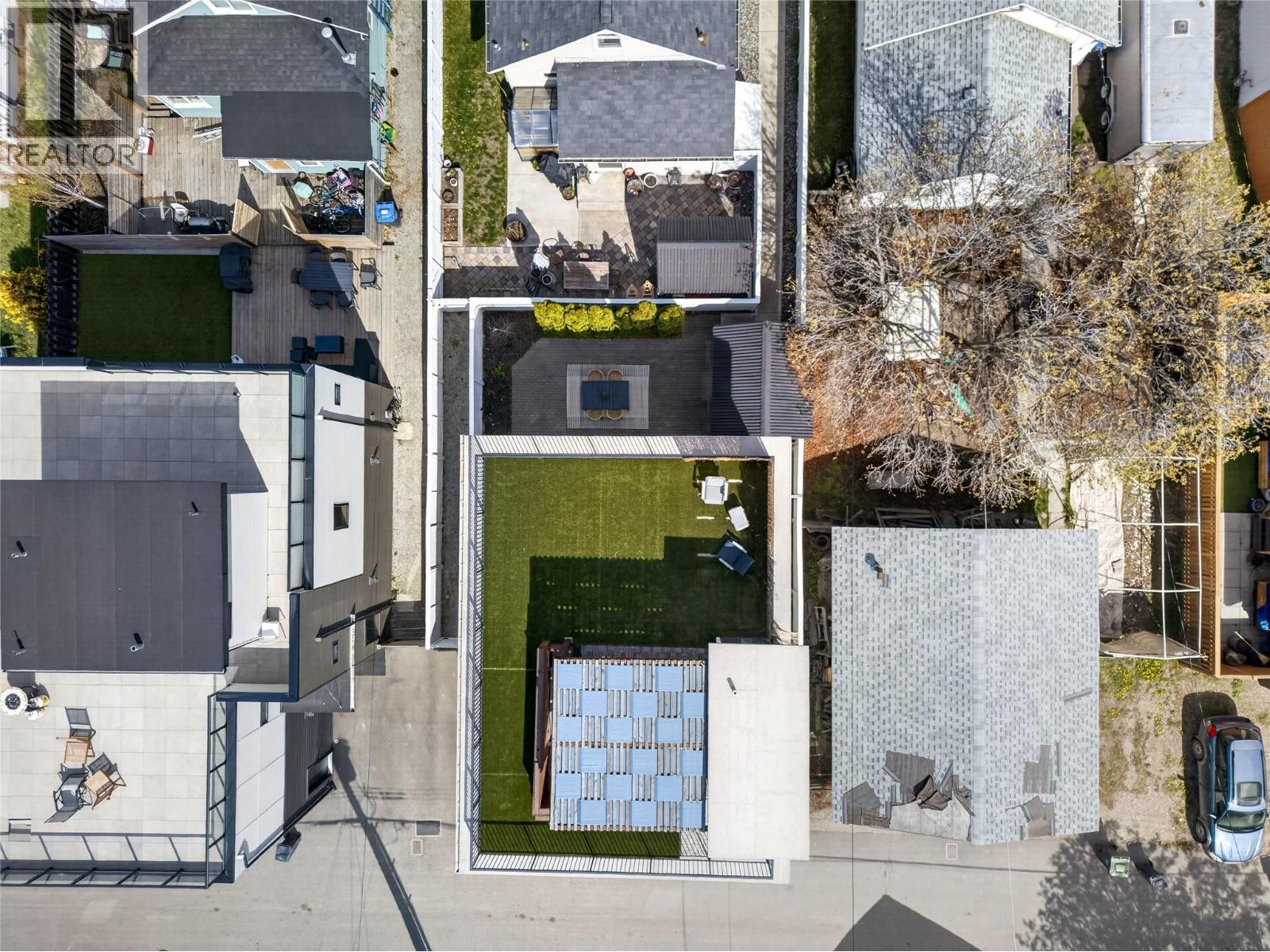 955 Coronation Avenue - 39