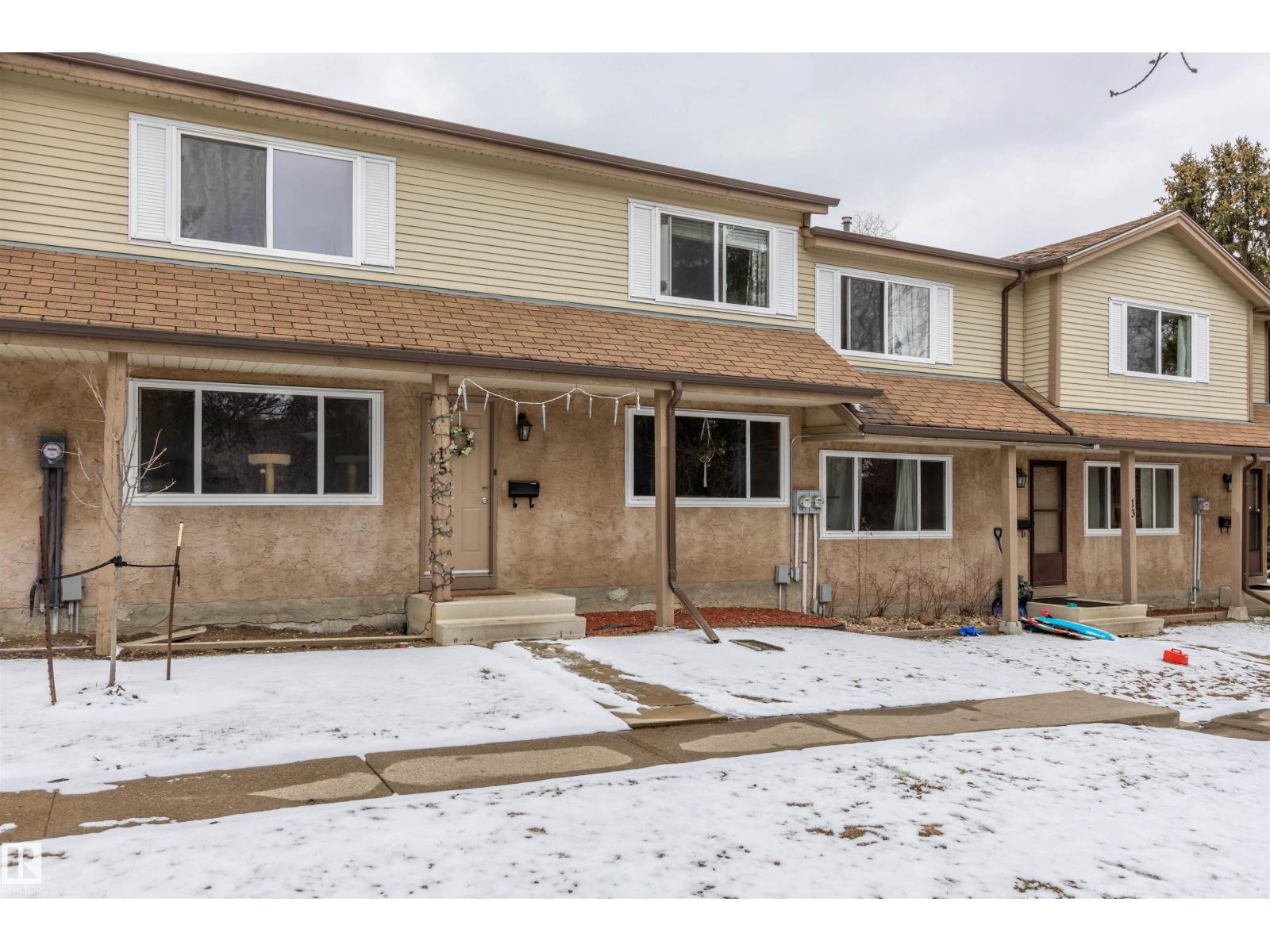 15 Walden PA, St. Albert
