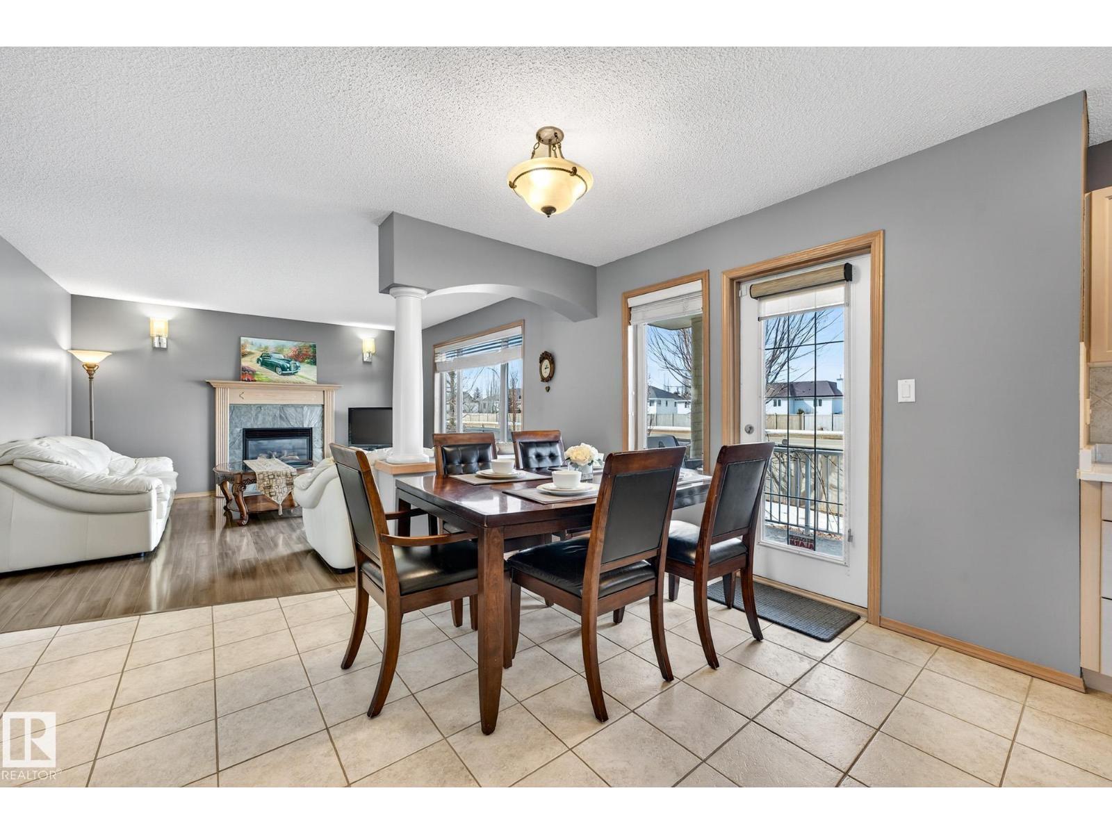 1354 118A ST NW, Edmonton