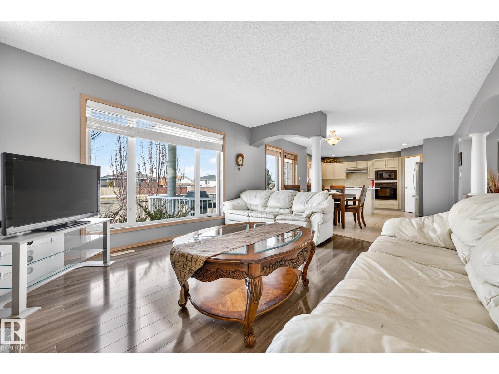 1354 118A ST NW, Edmonton