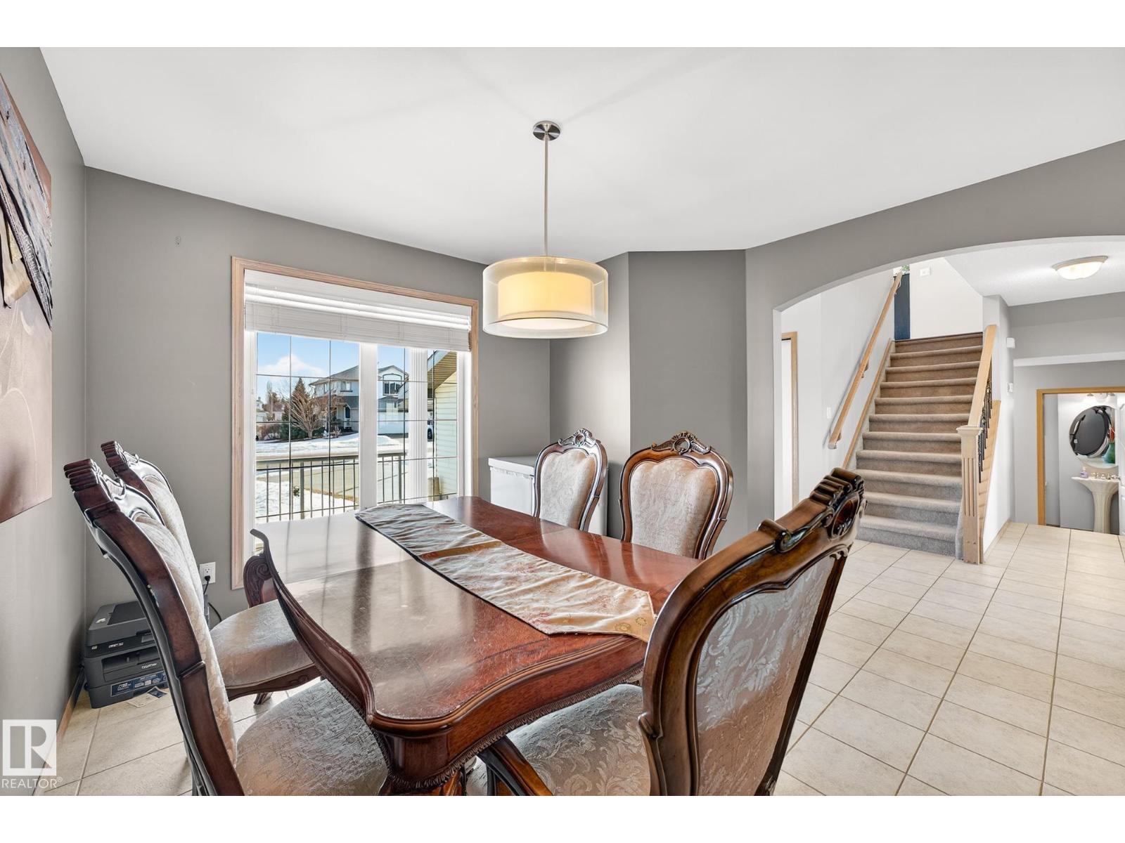 1354 118A ST NW, Edmonton