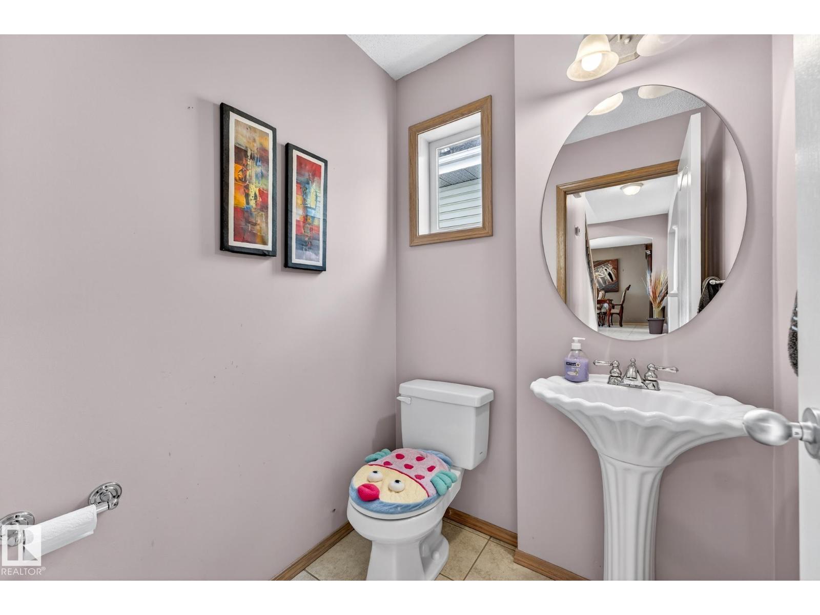 1354 118A ST NW, Edmonton