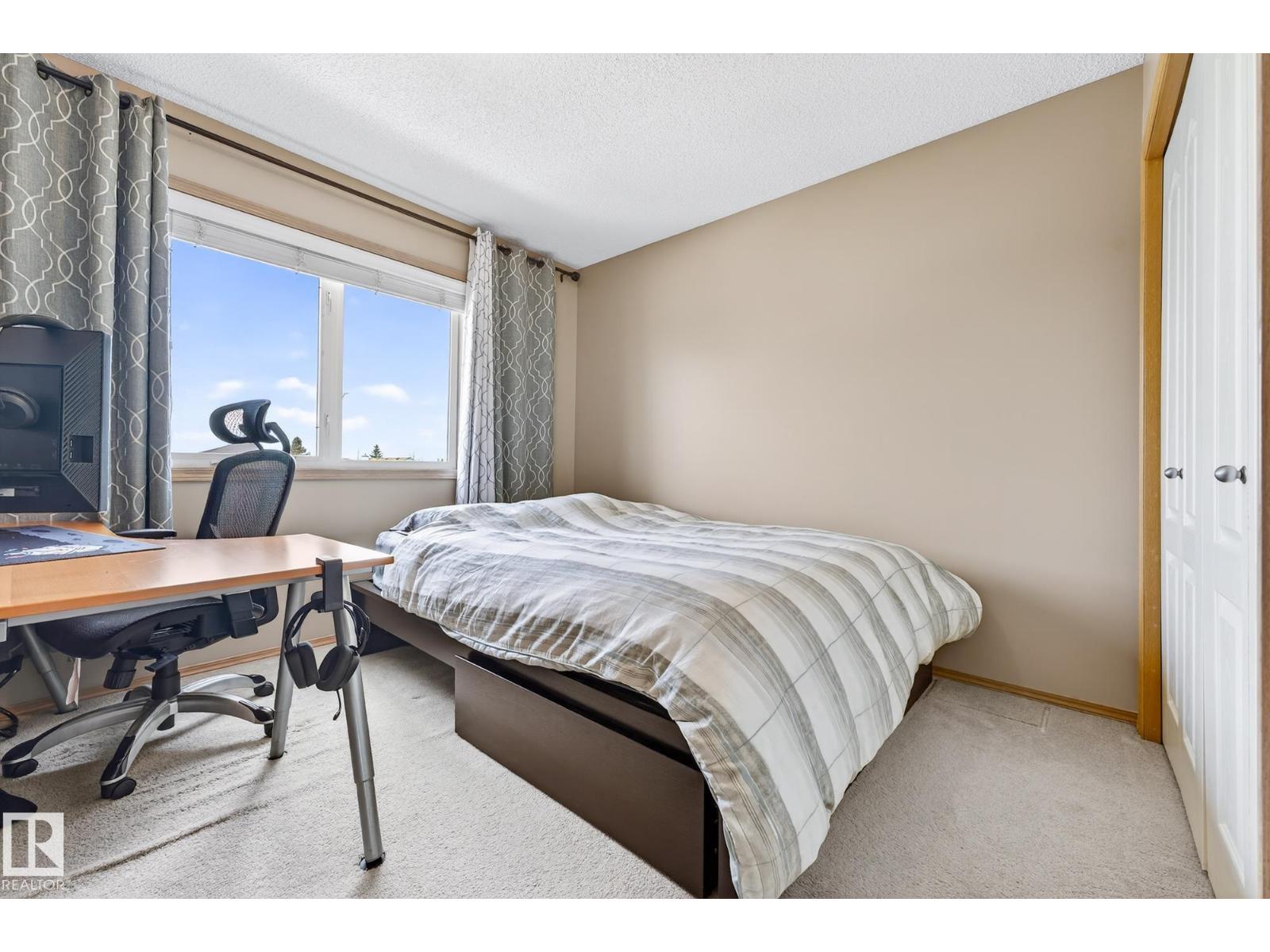 1354 118A ST NW, Edmonton