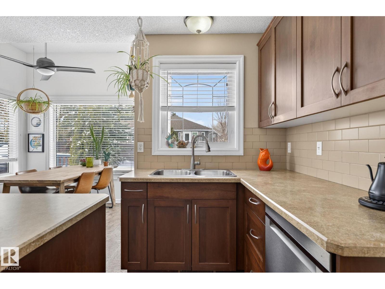 24 FORREST PL, Sherwood Park