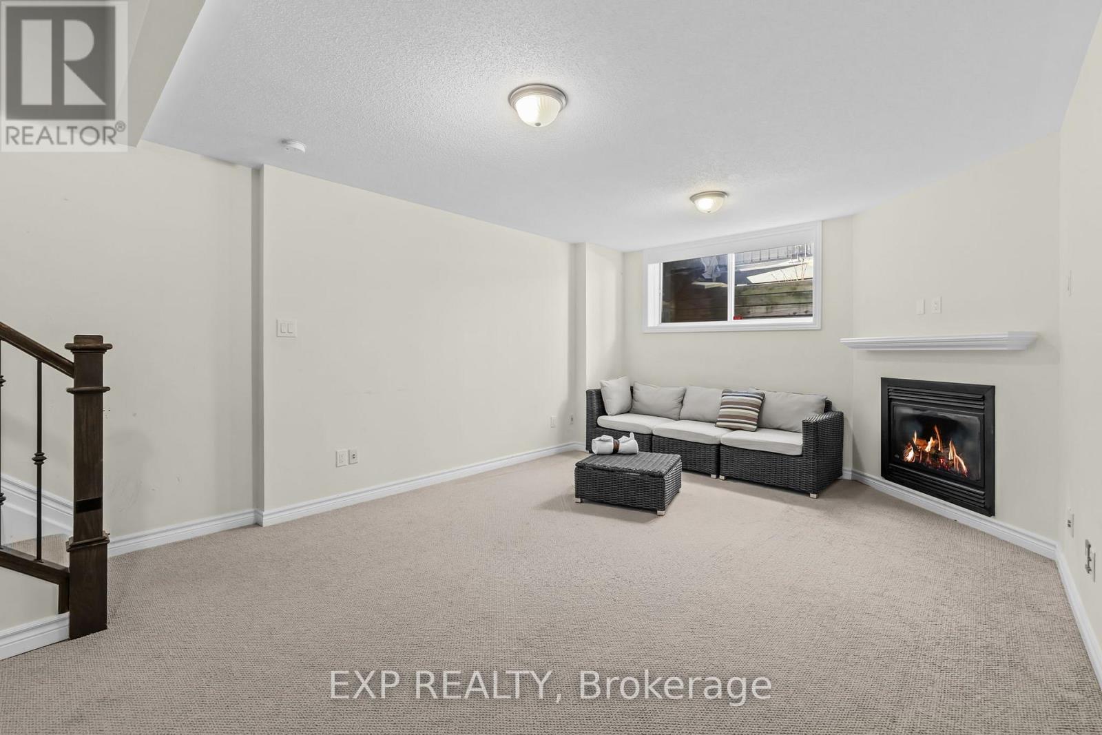 500 LANGELIER AVENUE - 33