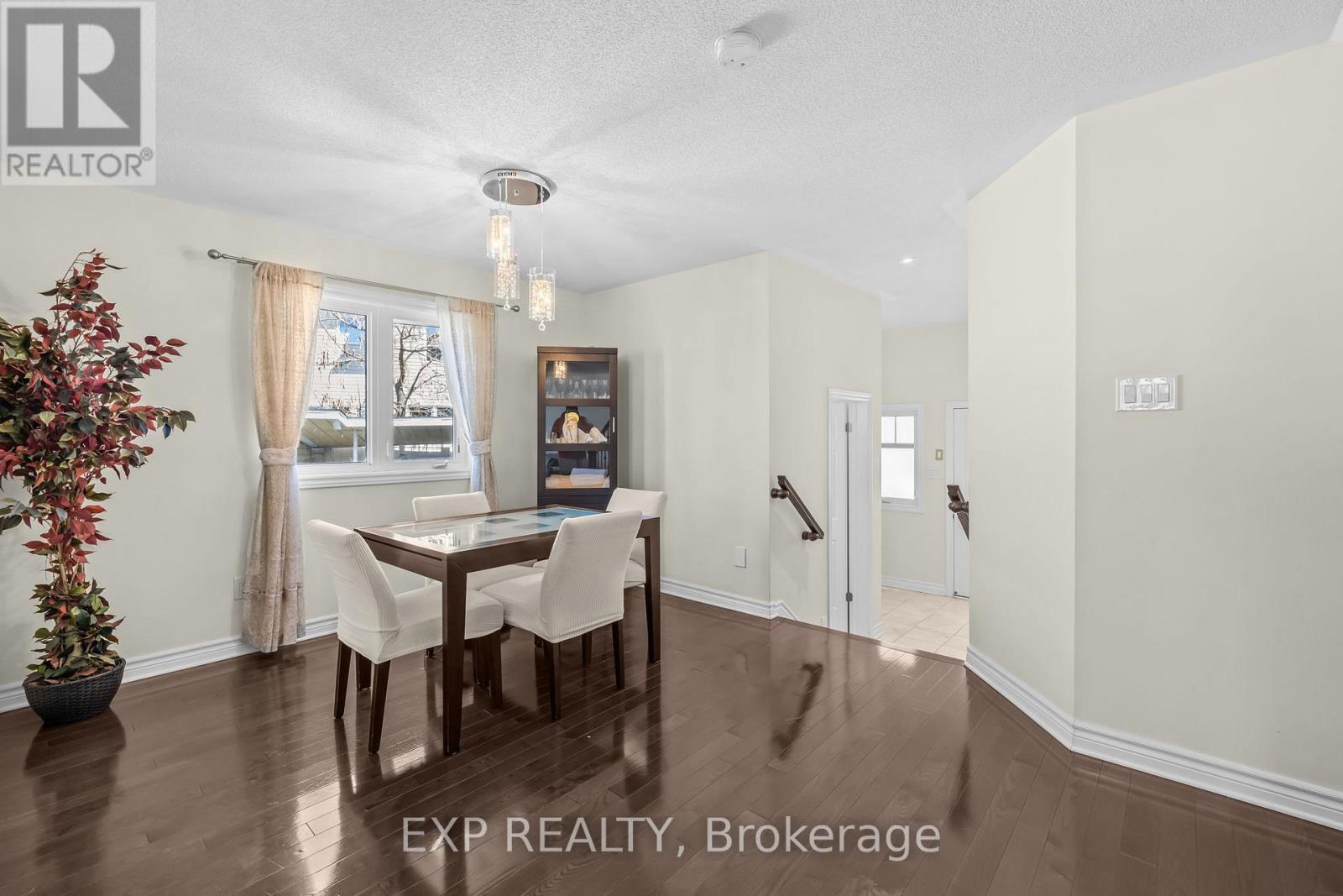 500 LANGELIER AVENUE - 7