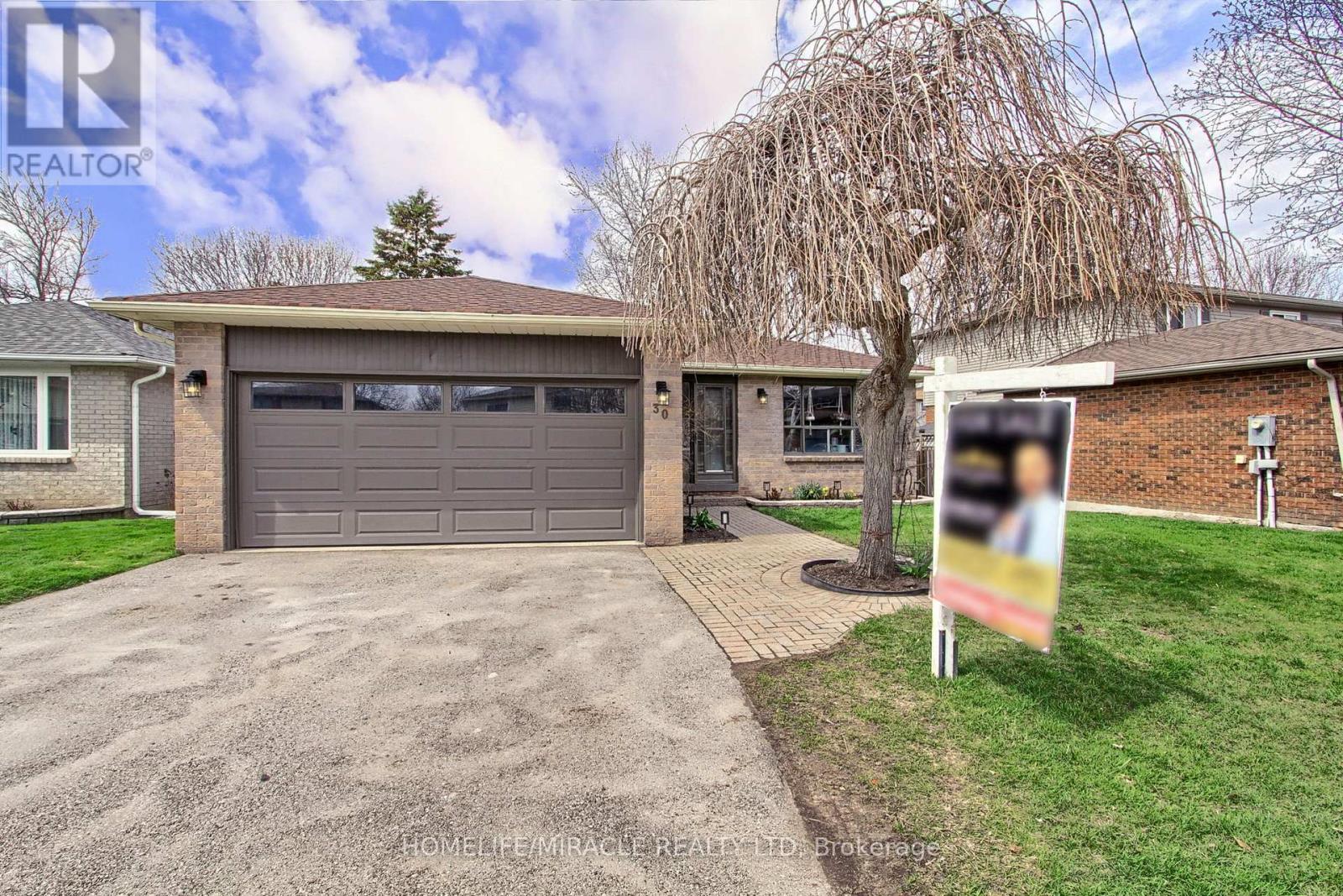 30 NORTHGATE DRIVE - 2