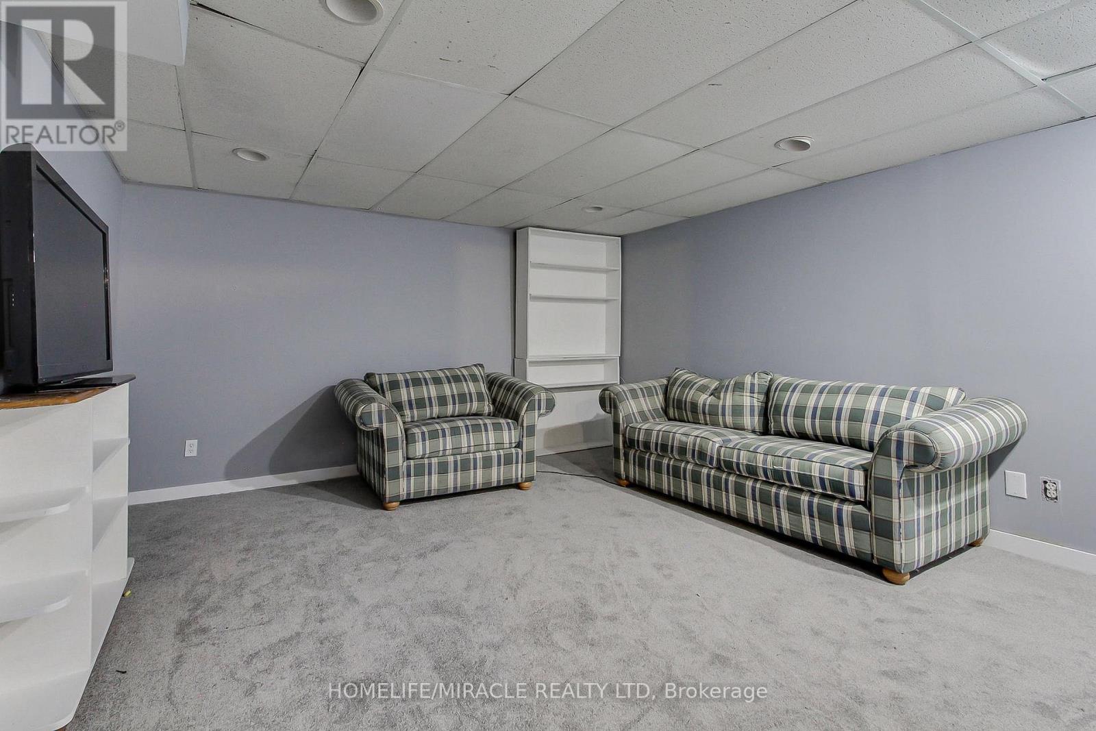 30 NORTHGATE DRIVE — photo 39