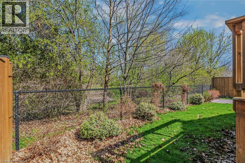 44 DONEGAL Drive - 42