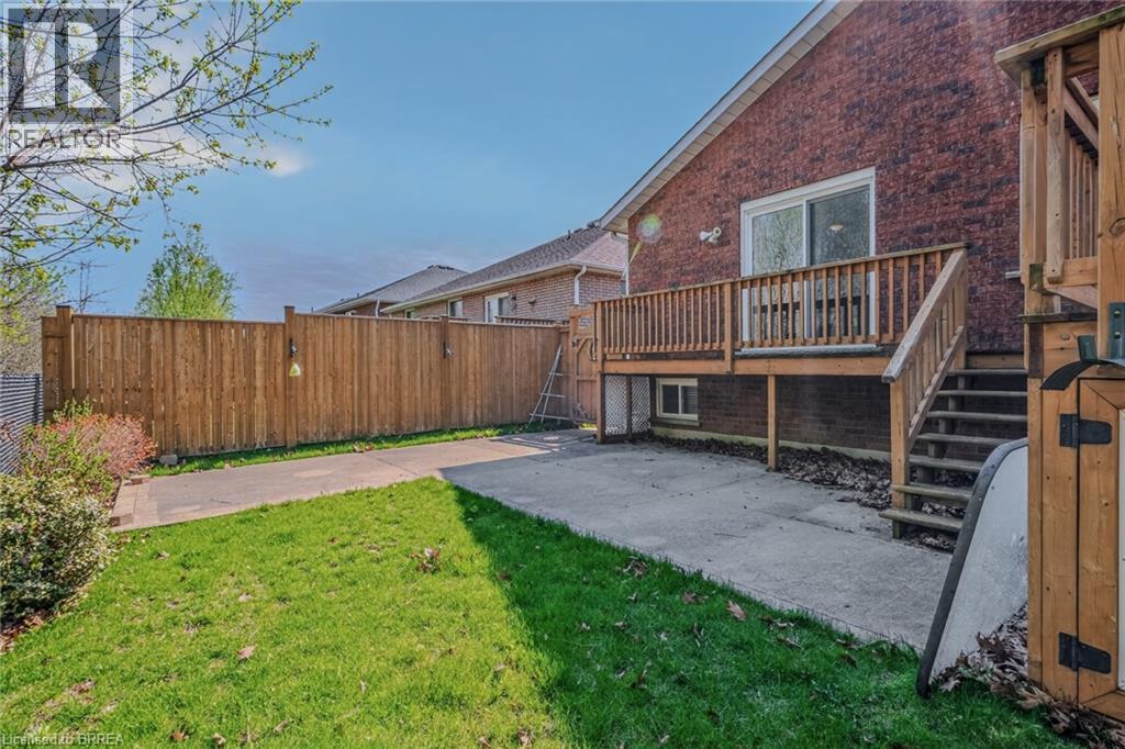 44 DONEGAL Drive - 39