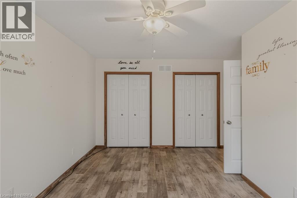 44 DONEGAL Drive - 23