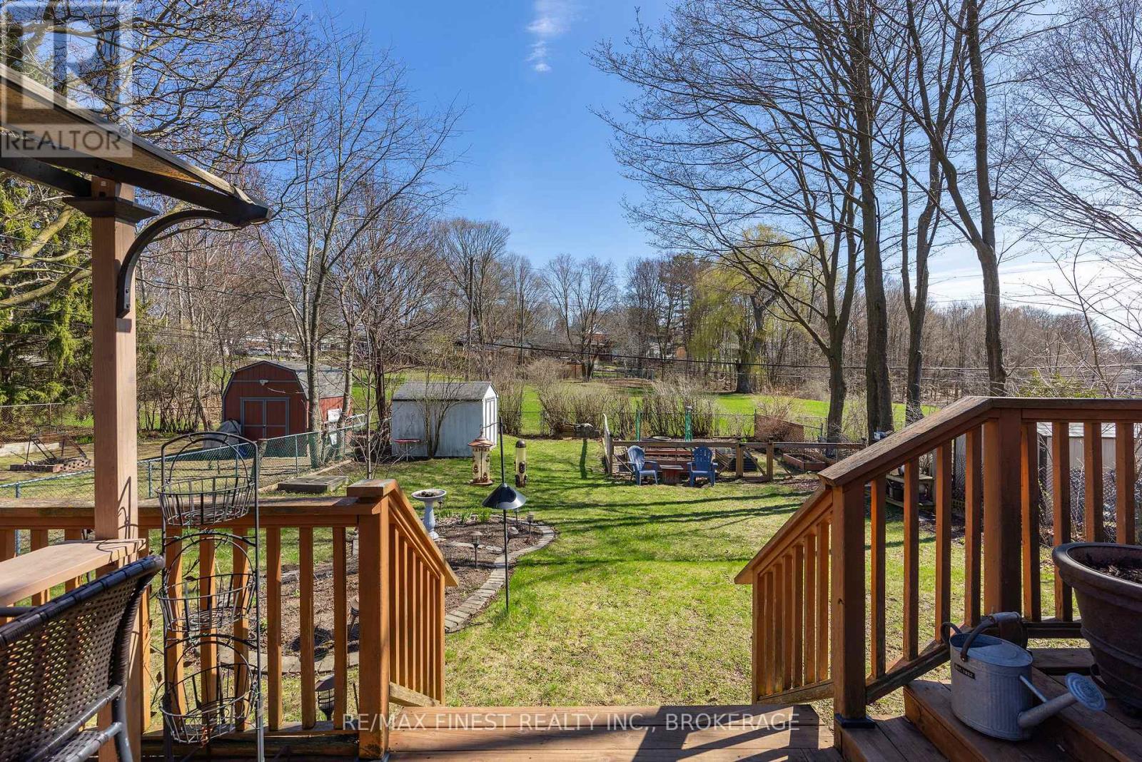 316 GLENGARRY ROAD - 12