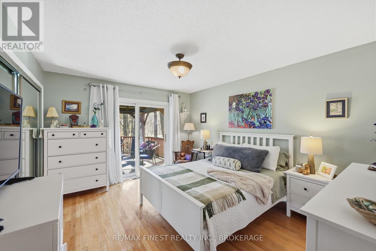 316 GLENGARRY ROAD - 32