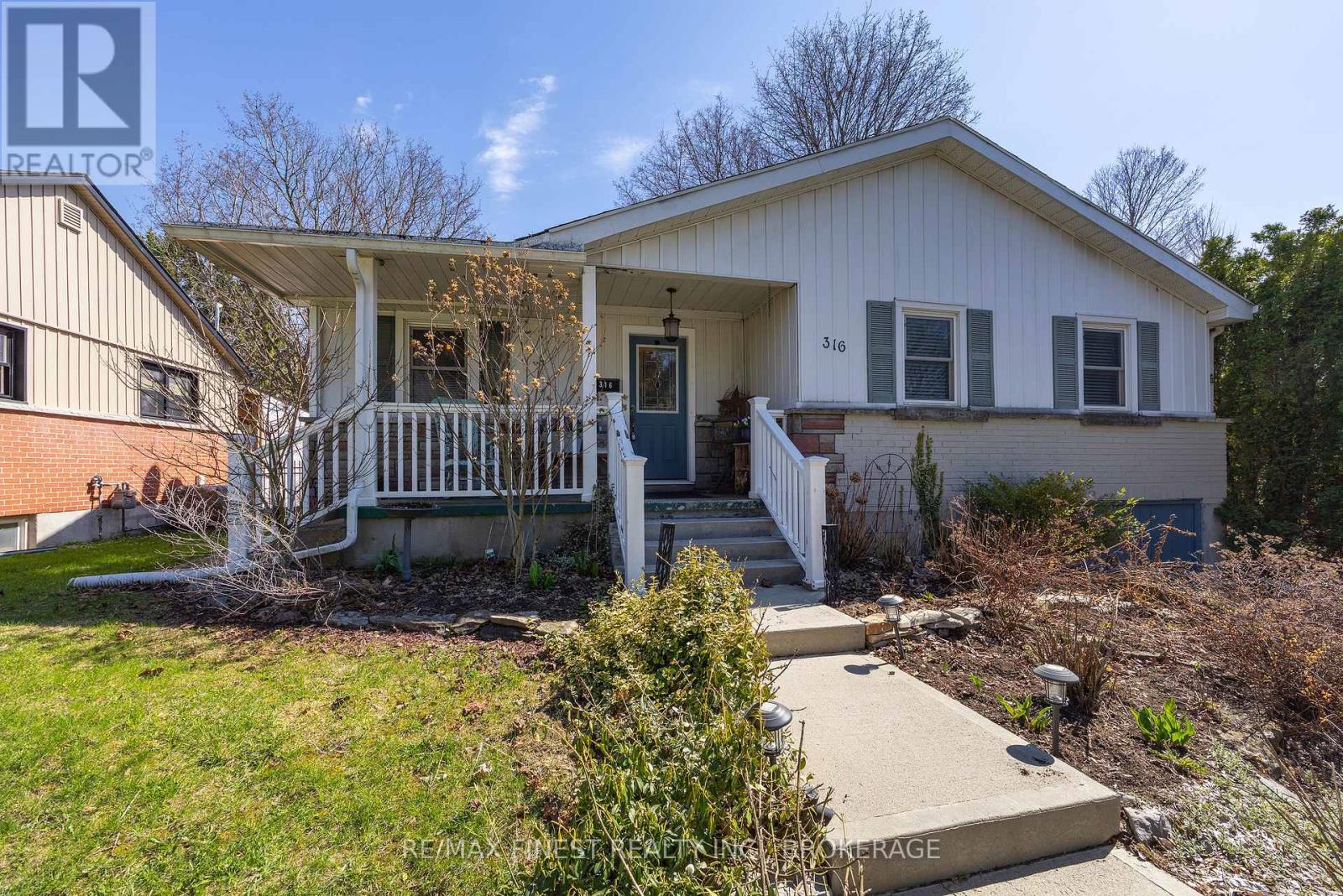 316 GLENGARRY ROAD - 5