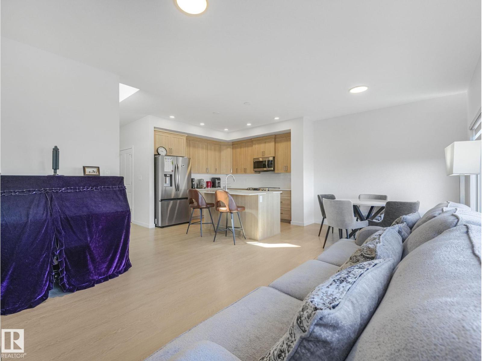 4851 KINNEY RD SW, Edmonton