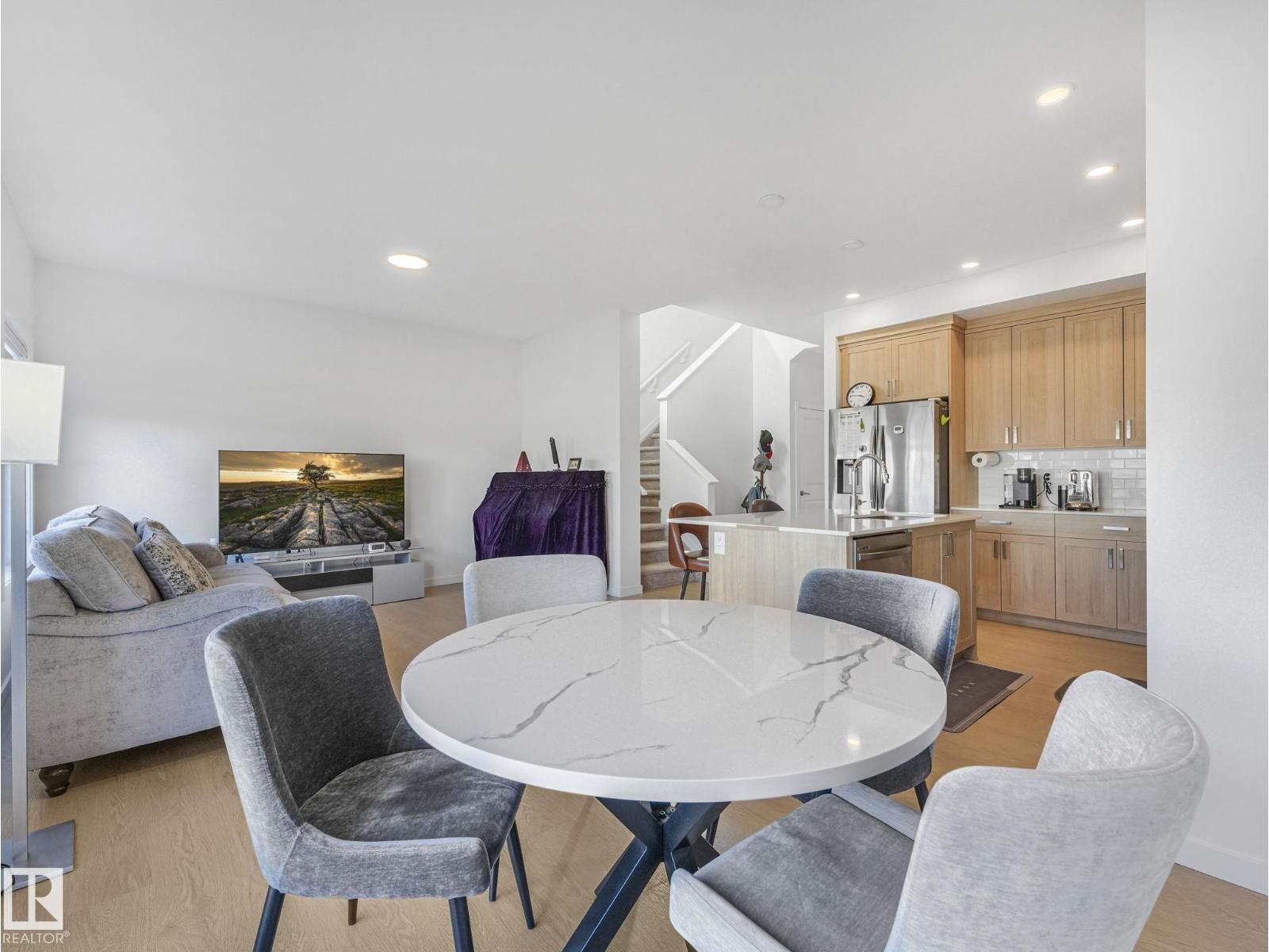 4851 KINNEY RD SW, Edmonton