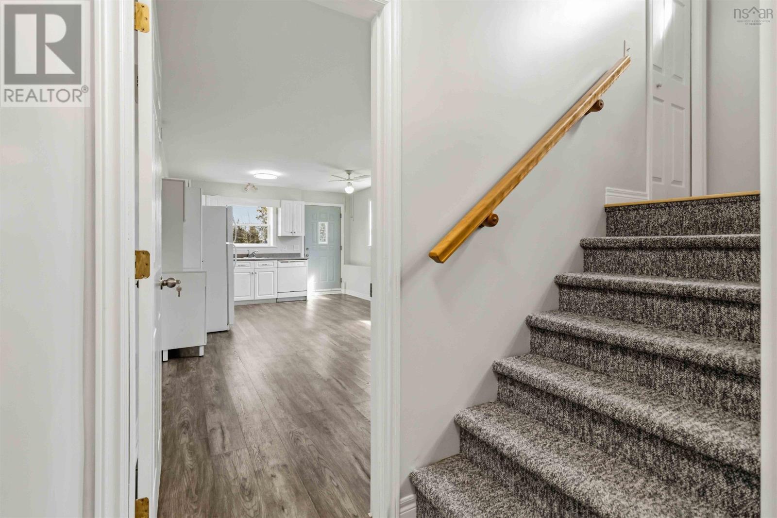 Property 30 of 43 of 90 Serocco Crescent