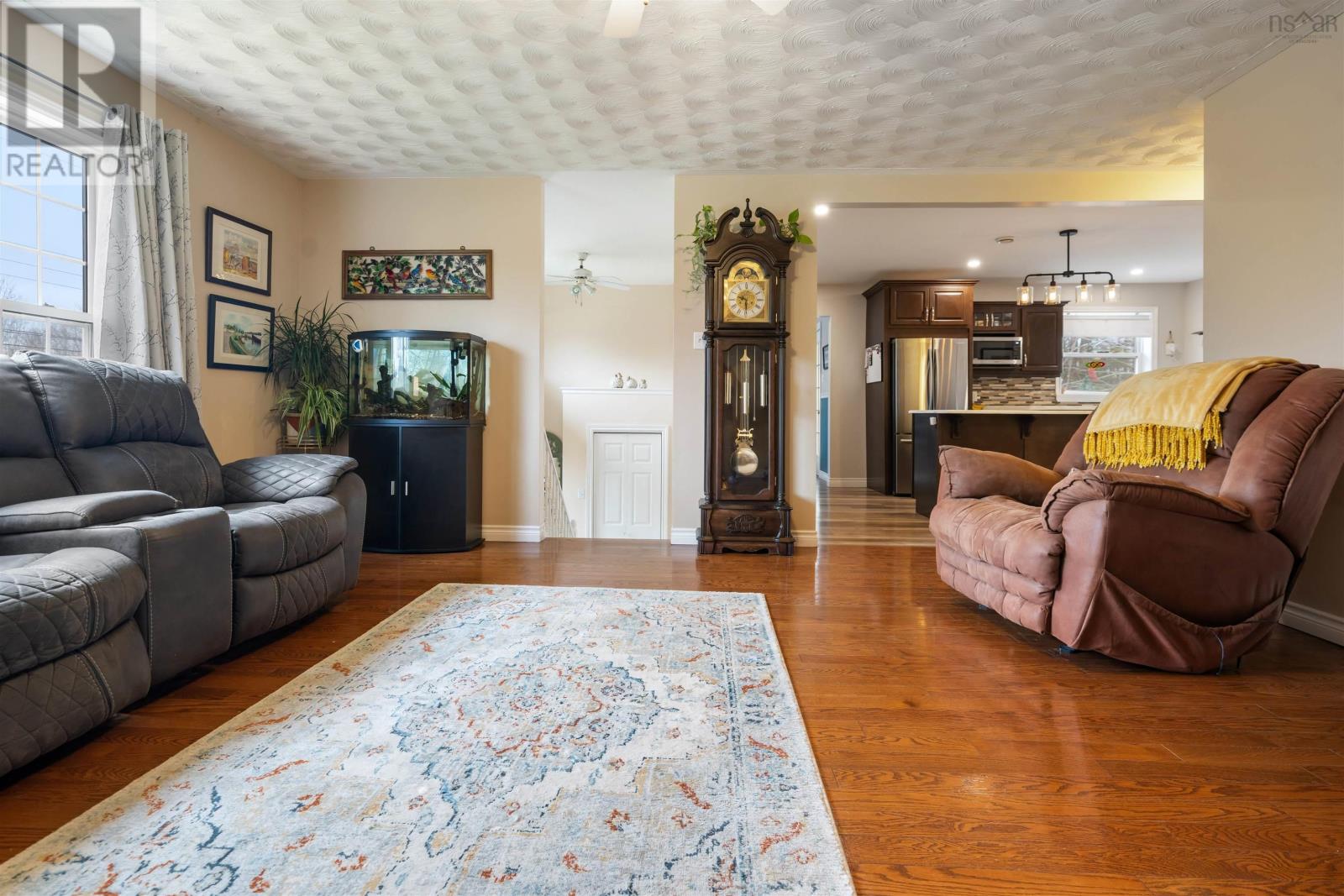 Property 15 of 46 of 156 Teviot Place