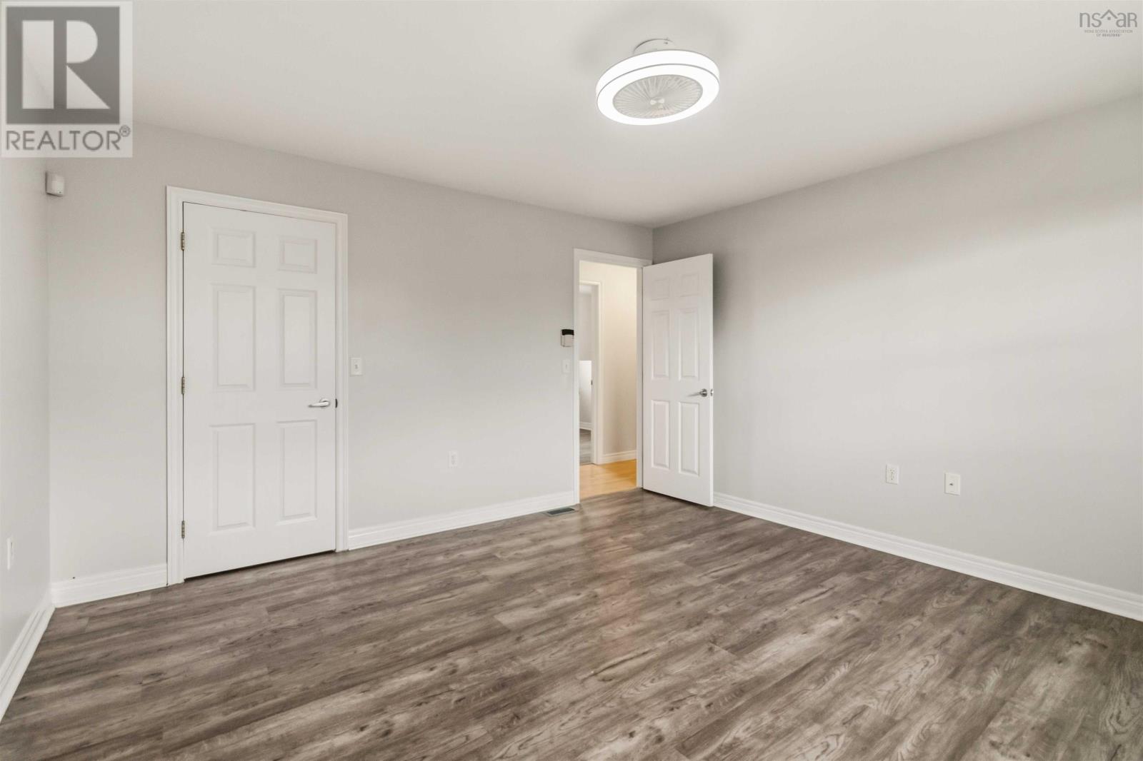 Property 25 of 43 of 90 Serocco Crescent