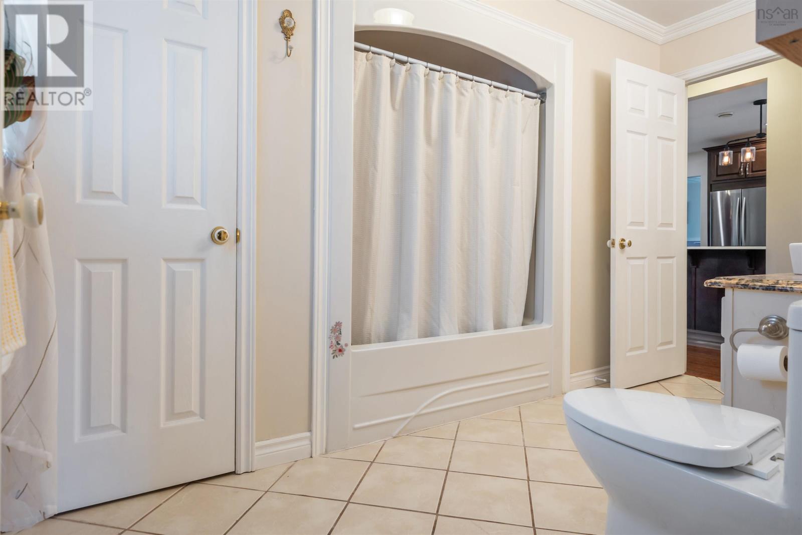 Property 34 of 46 of 156 Teviot Place