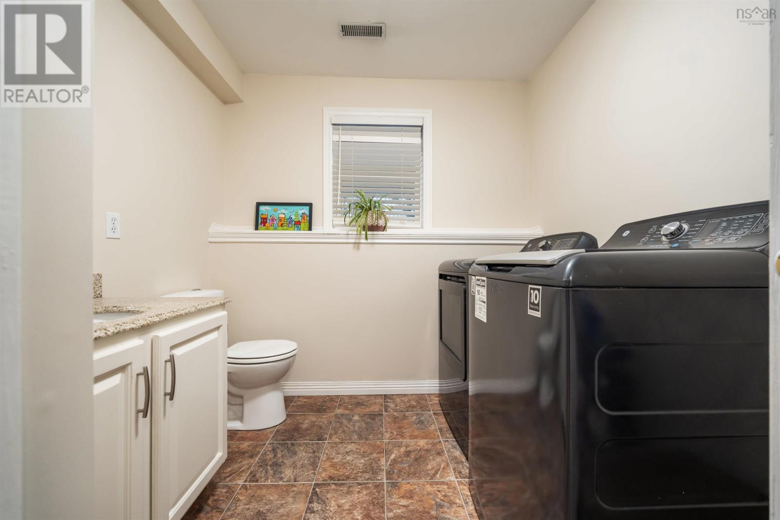 Property 45 of 46 of 156 Teviot Place