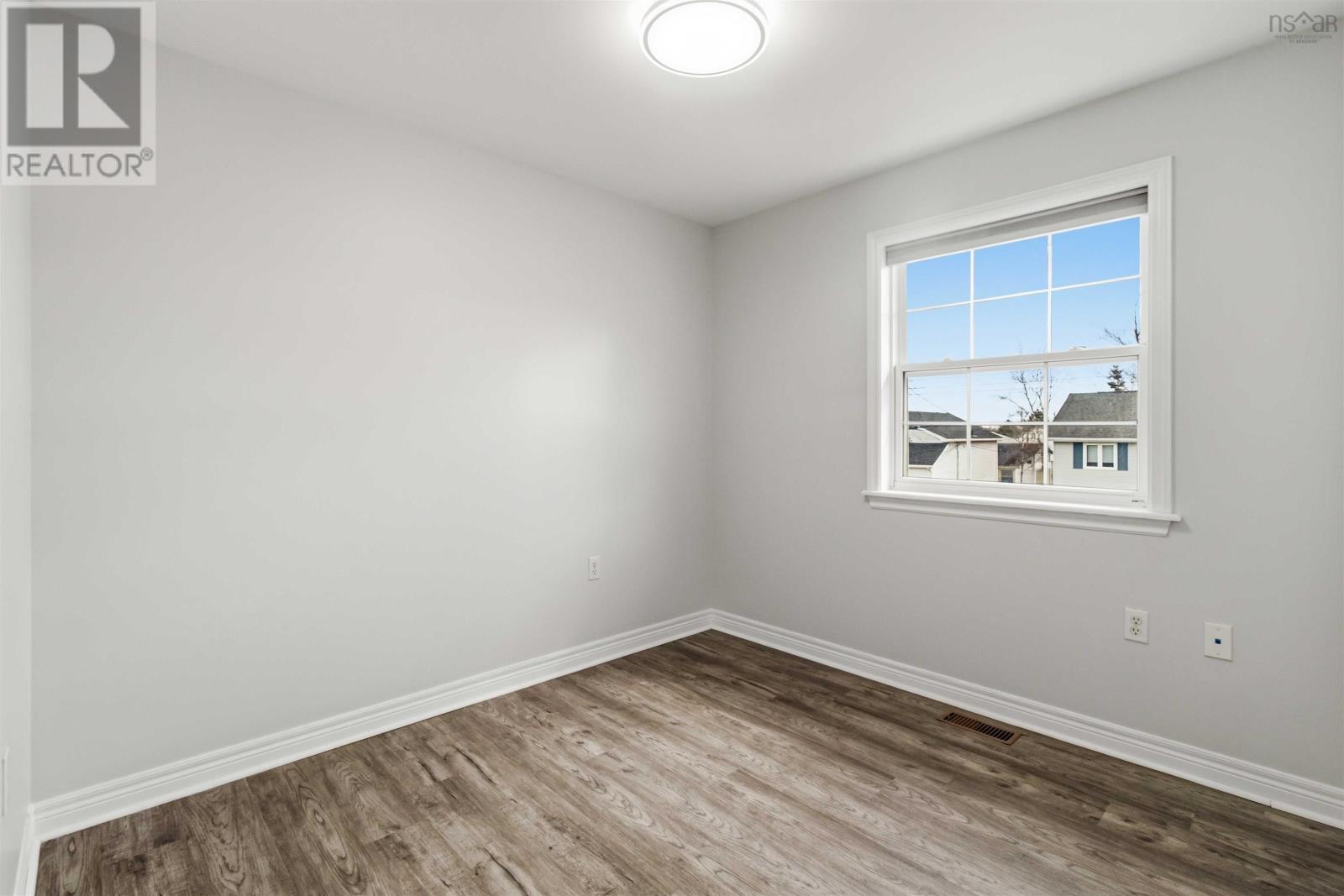 Property 23 of 43 of 90 Serocco Crescent