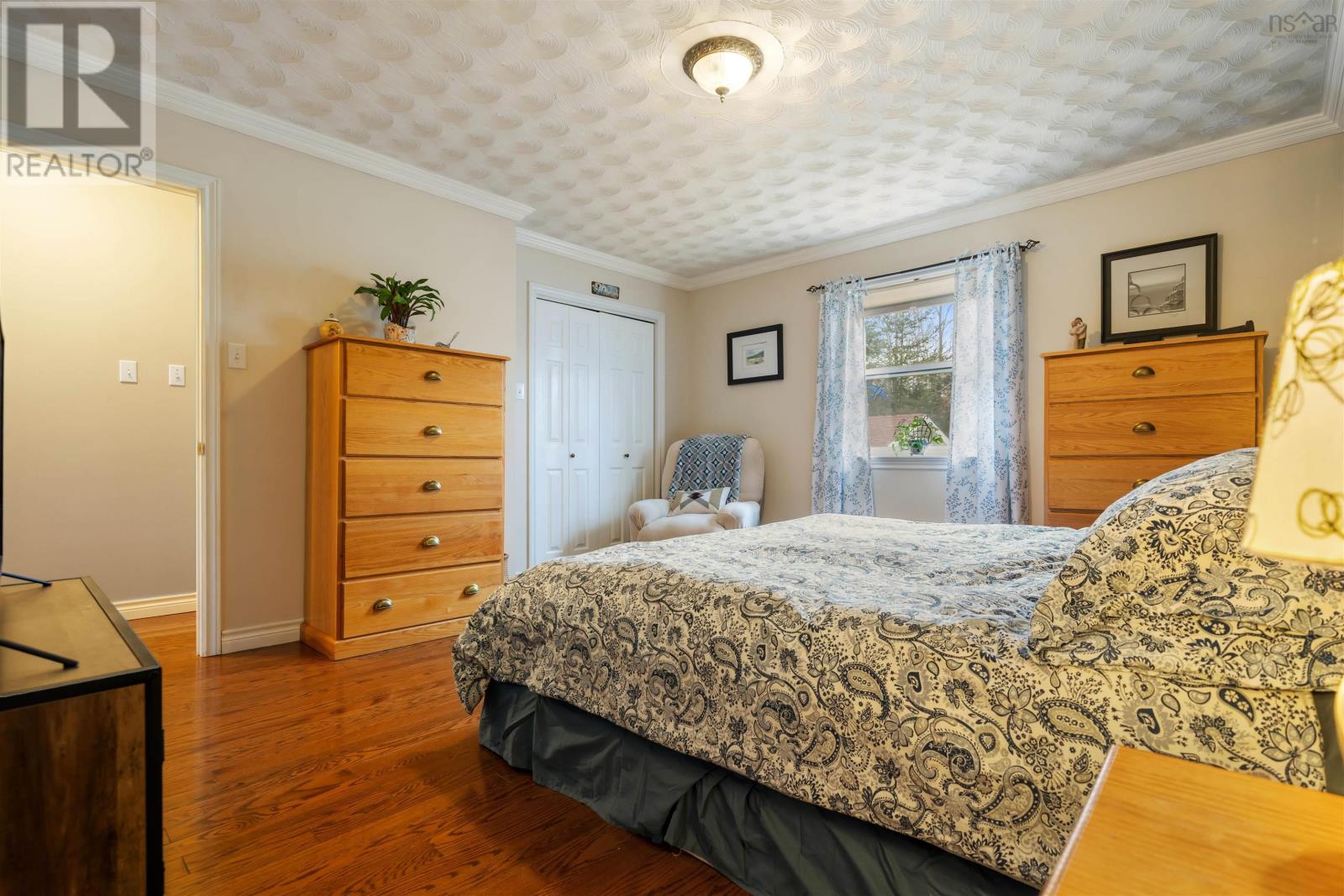 Property 29 of 46 of 156 Teviot Place