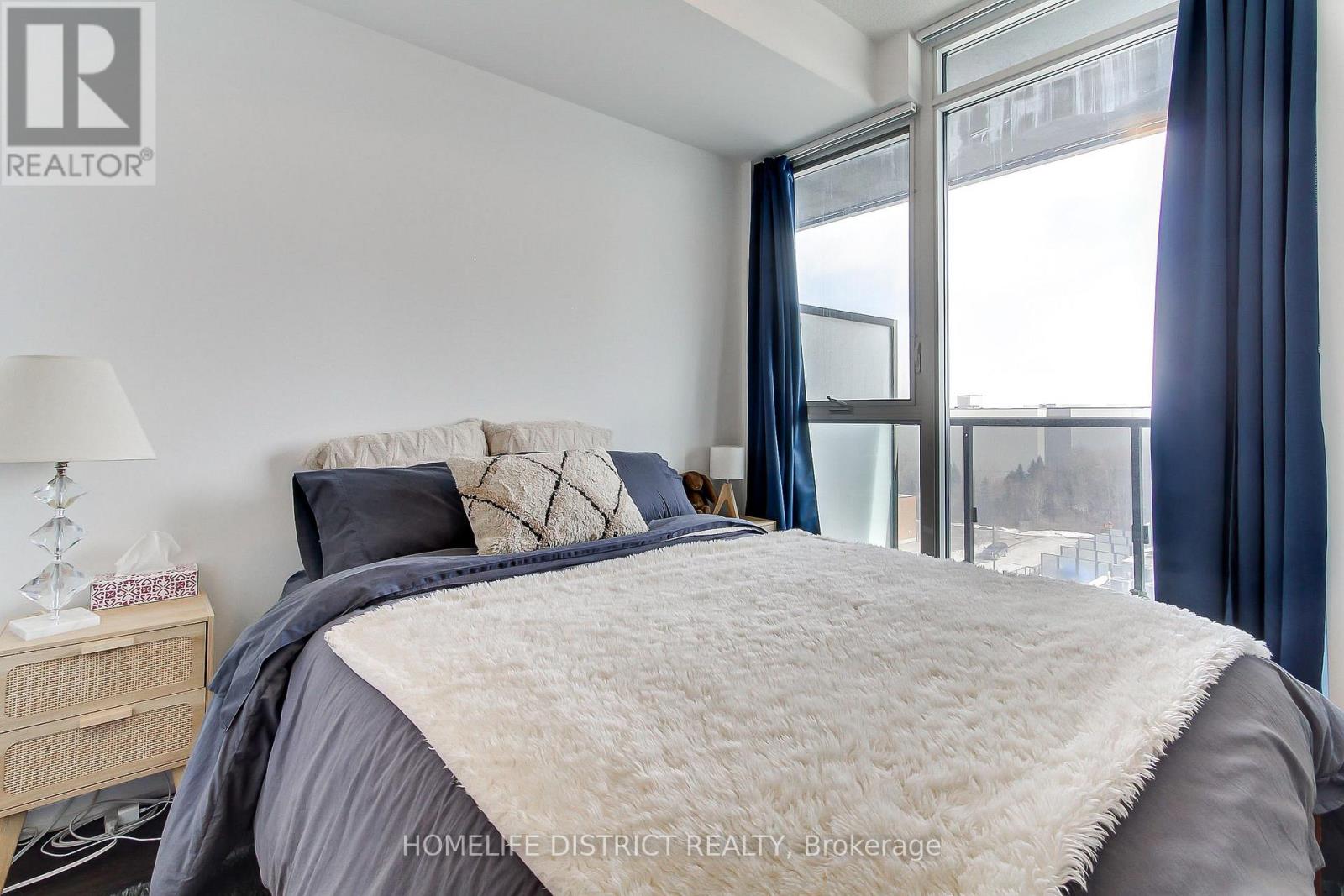 #717 7895 JANE STREET - 18