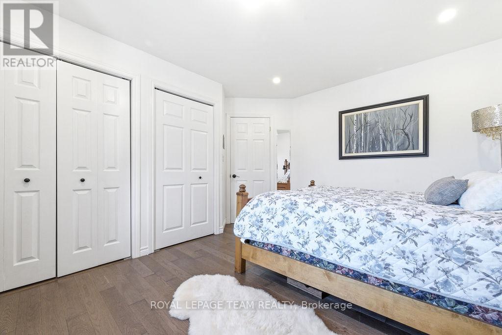 230 OPEONGO ROAD - 24