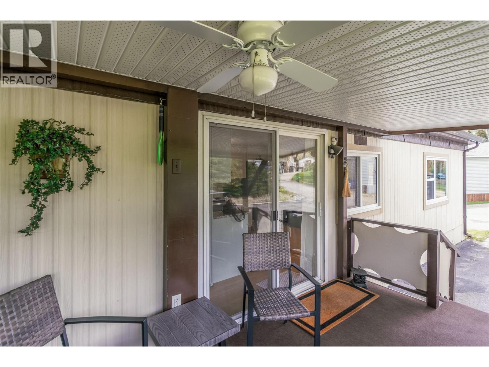 12022 Pretty Road Unit# 16, Lake Country