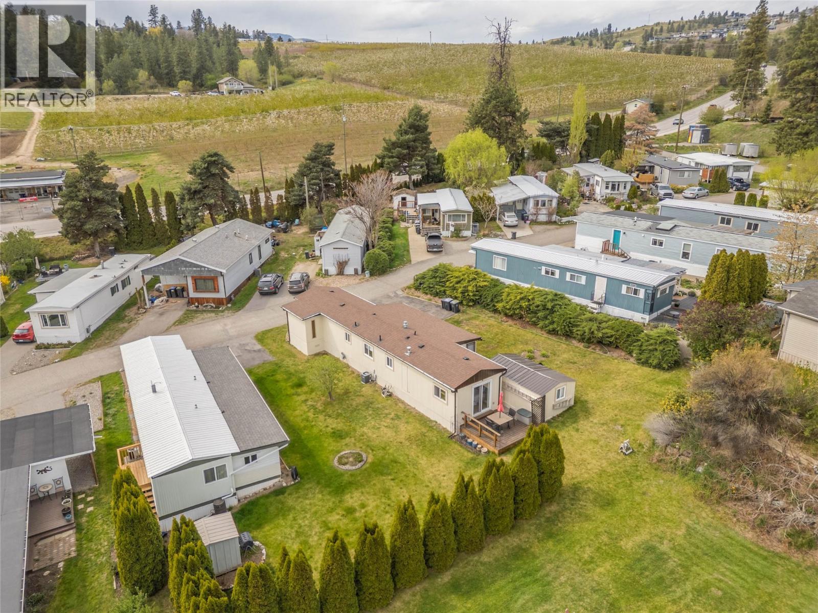 12022 Pretty Road Unit# 16, Lake Country