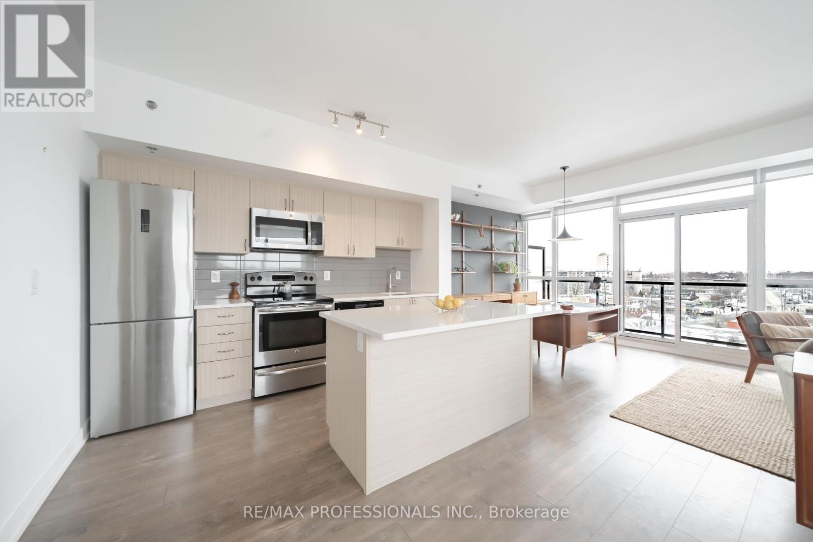 #811 11 SUPERIOR AVENUE - 4