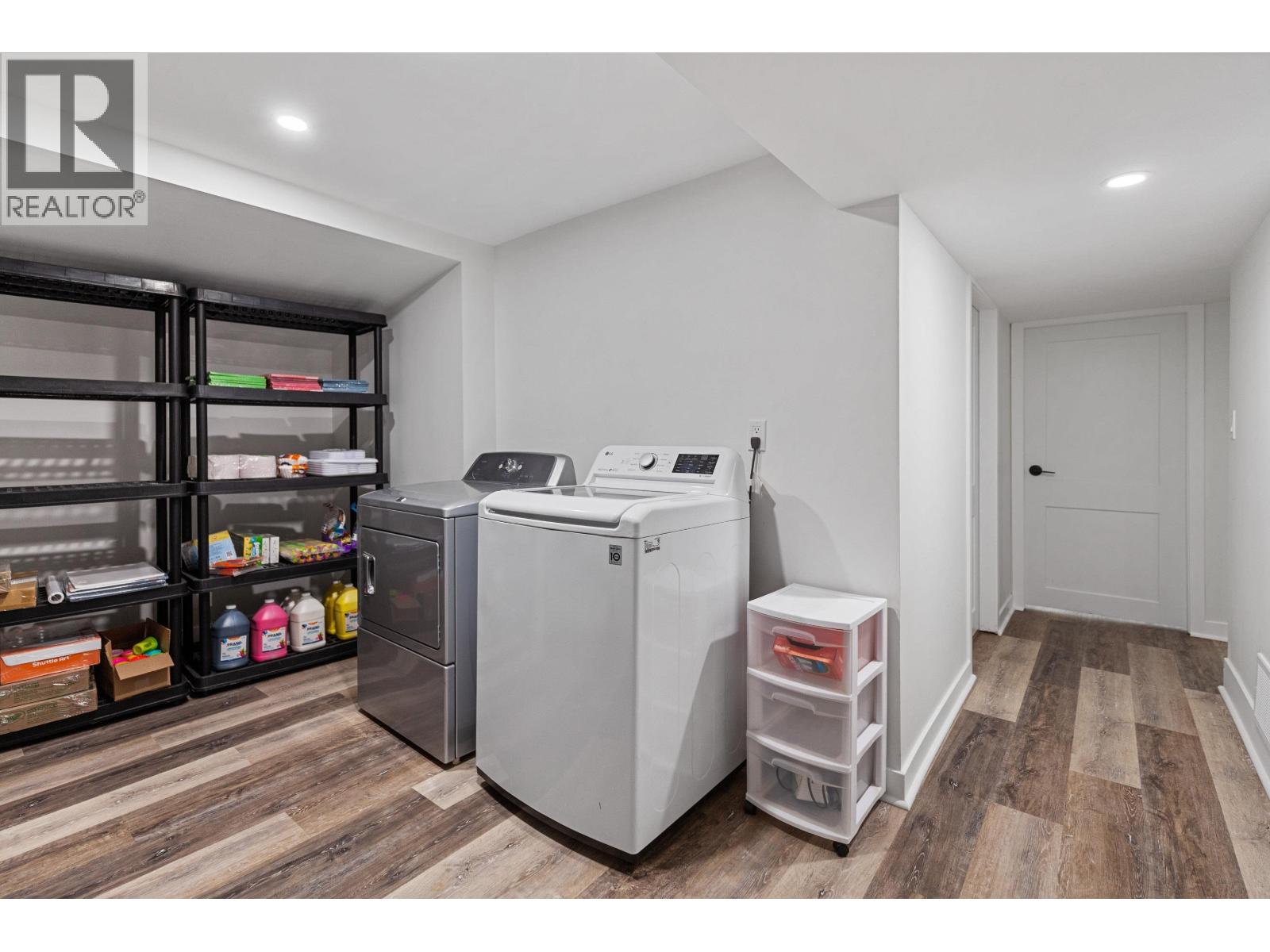 1511 ALWARD STREET - 23