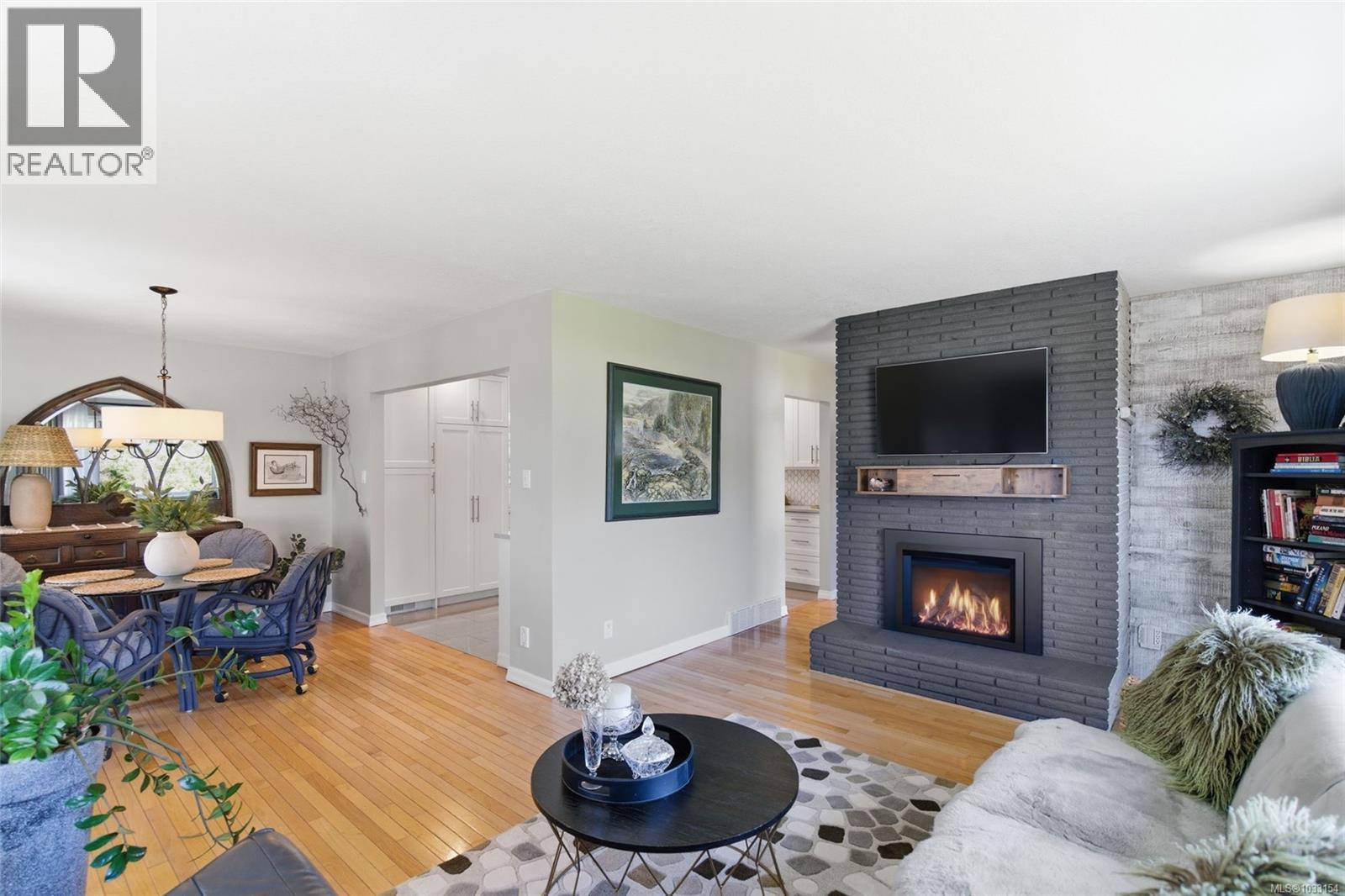 3006 King Richard Dr - 18