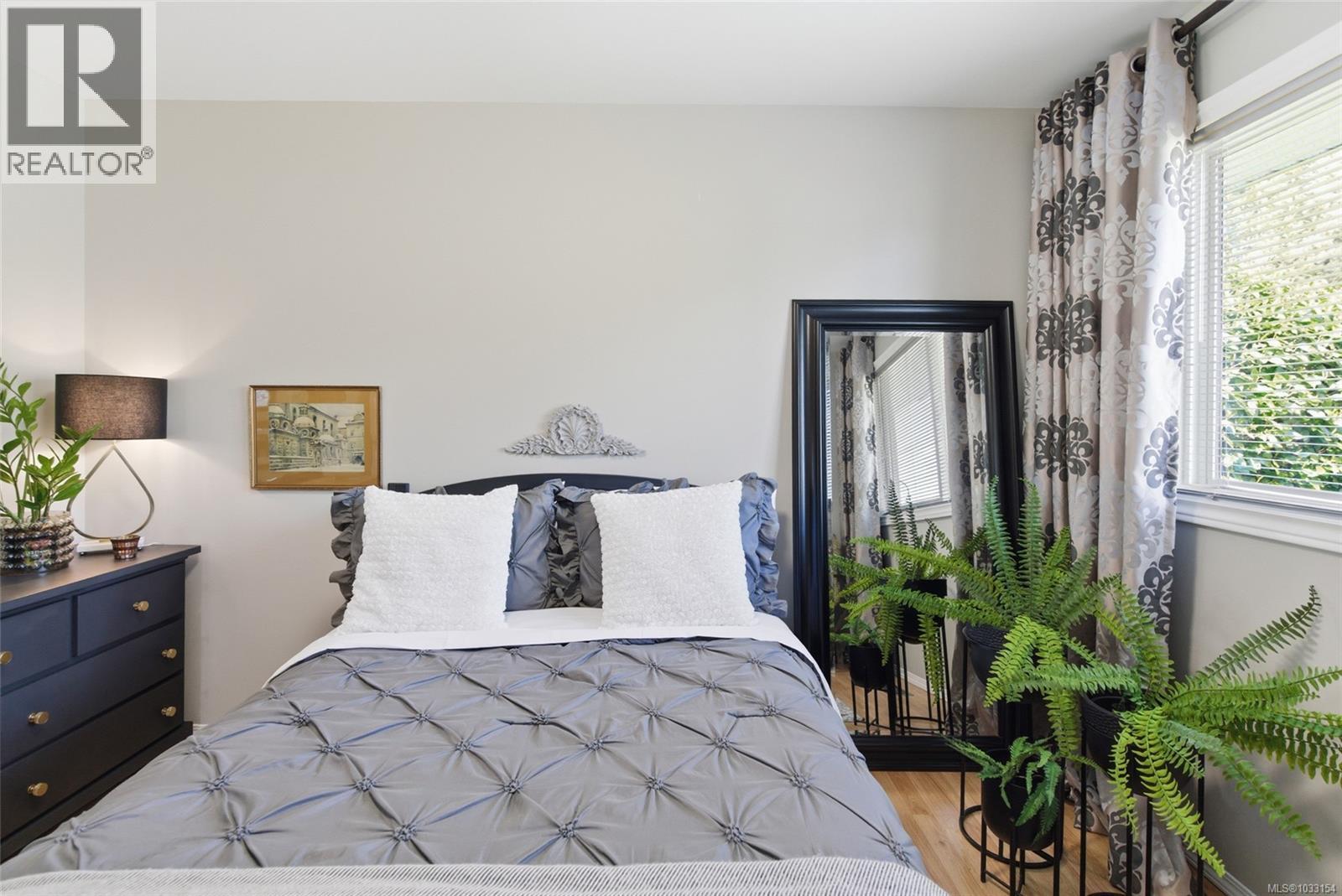 3006 King Richard Dr - 27