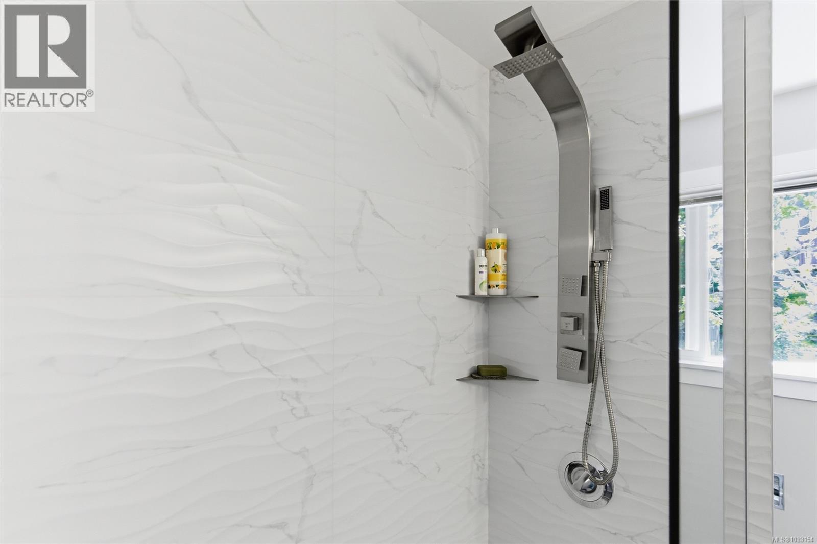 3006 King Richard Dr - 36