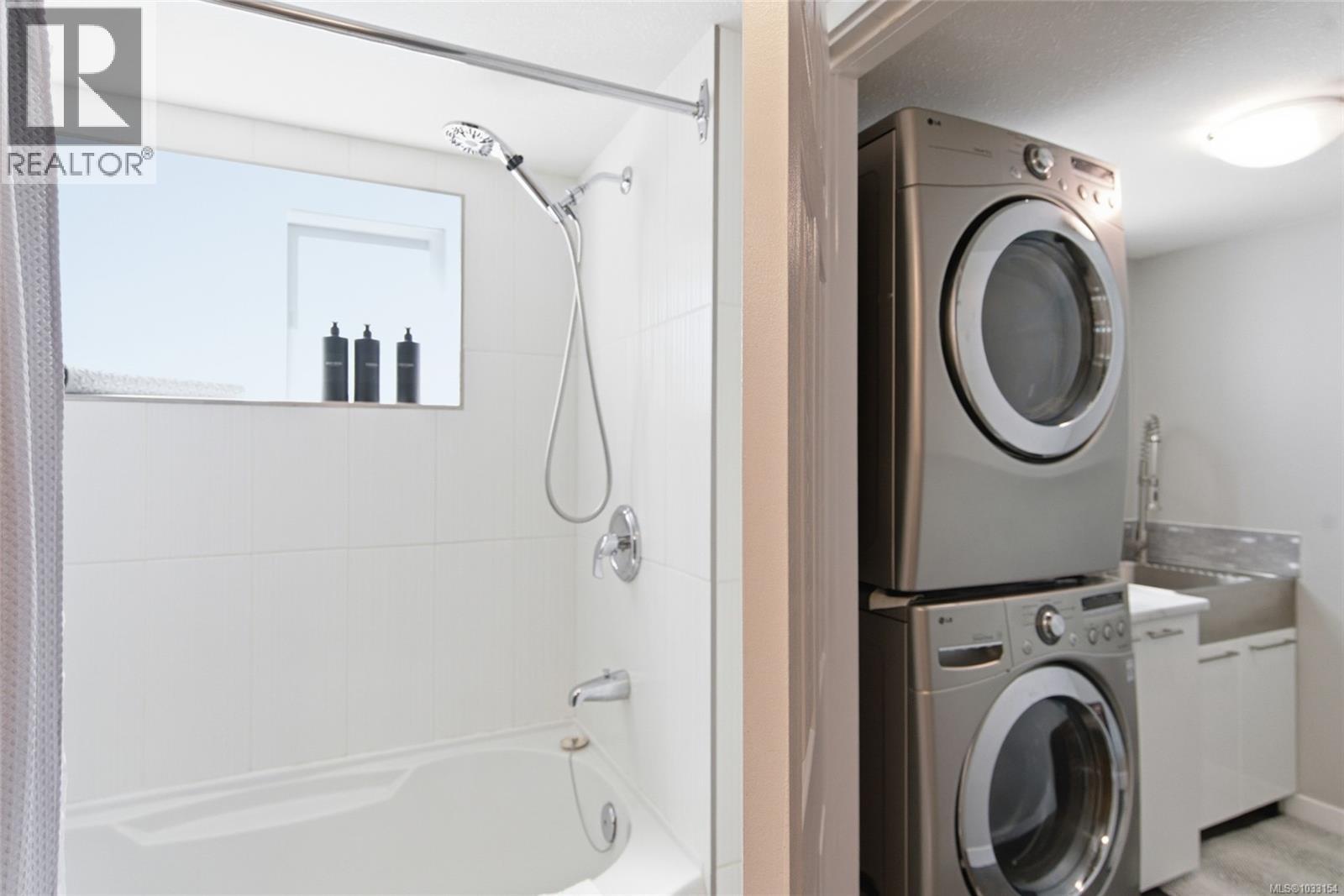 3006 King Richard Dr - 39