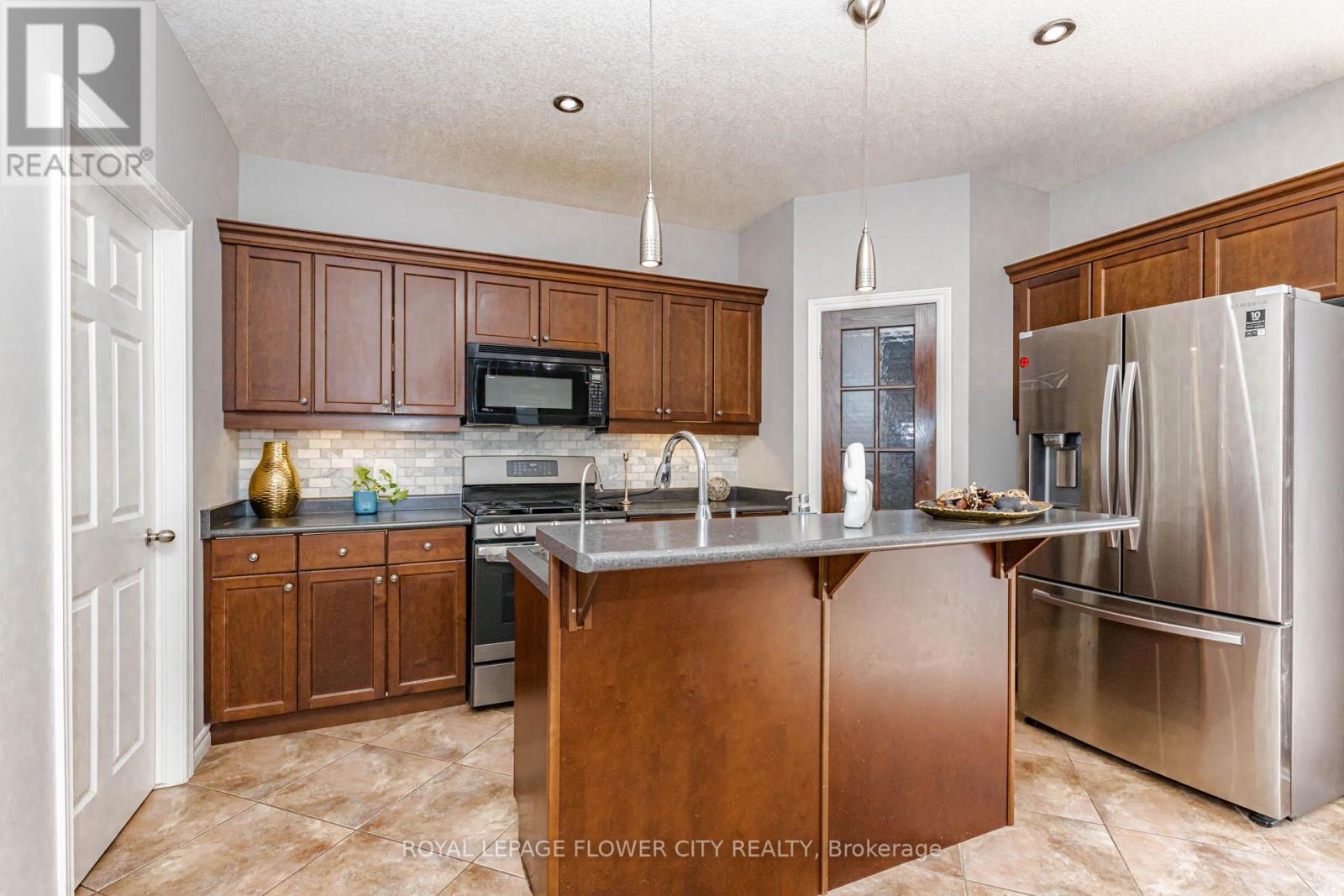 1698 HEALY ROAD - 17