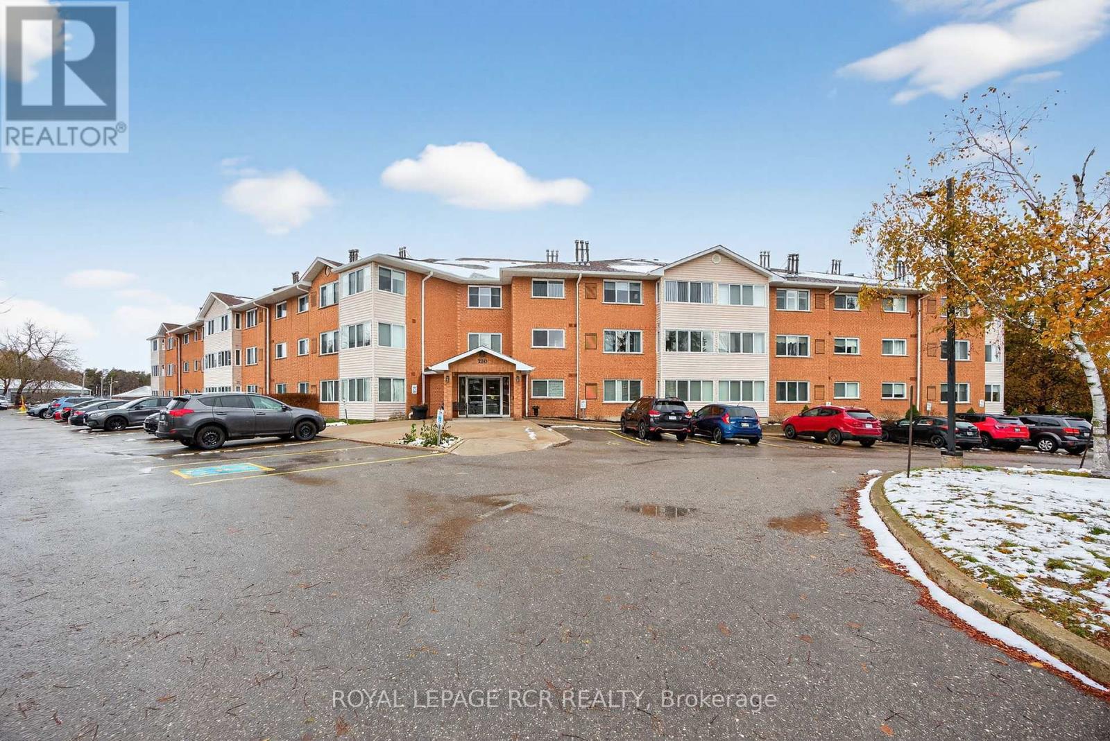 #310 250 ROBERT STREET - 15