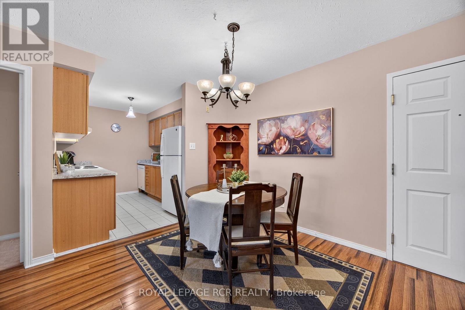#310 250 ROBERT STREET - 3