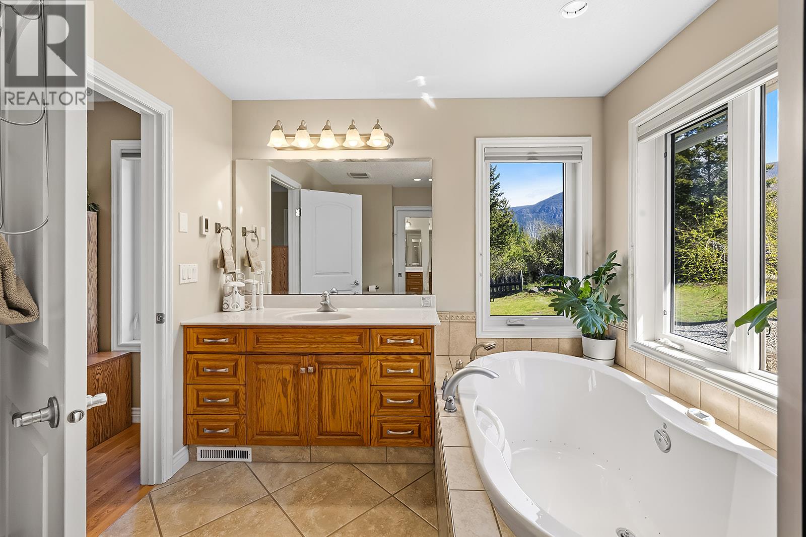 2489 38th Street - 17